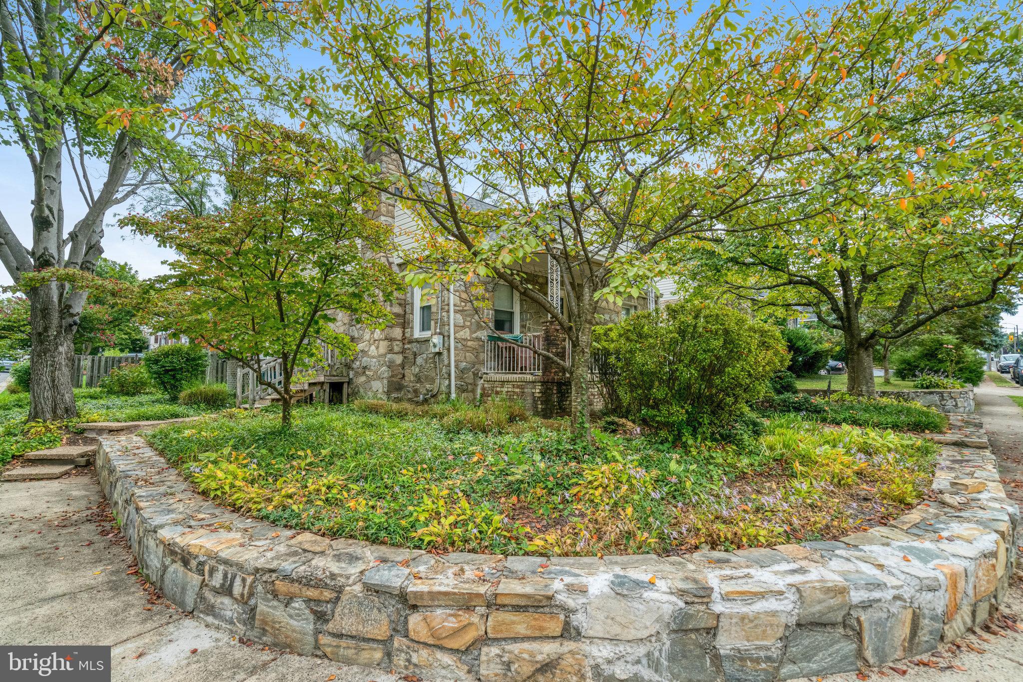 2515 N LEXINGTON STREET