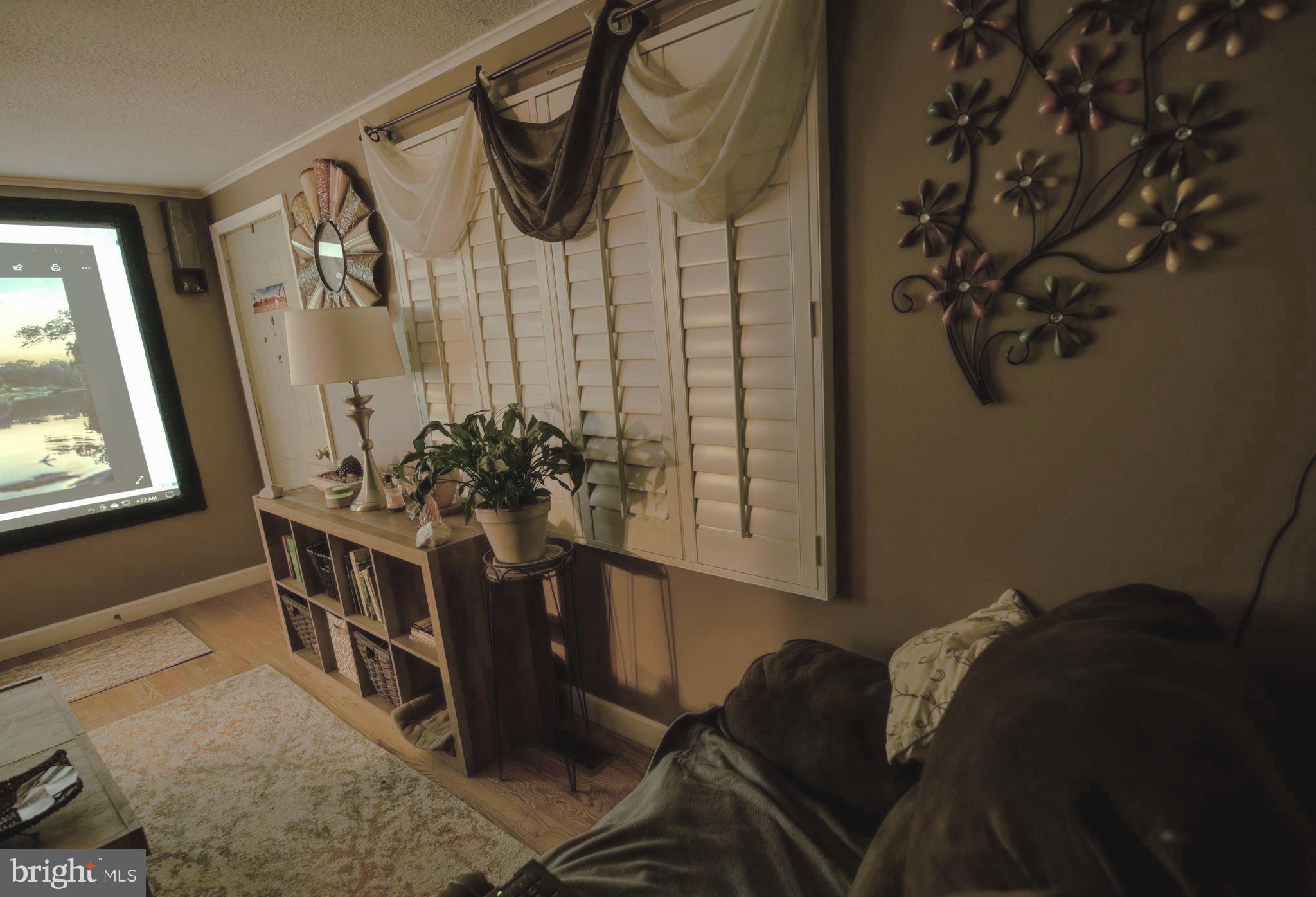 SYLVAN GROVE - Residential