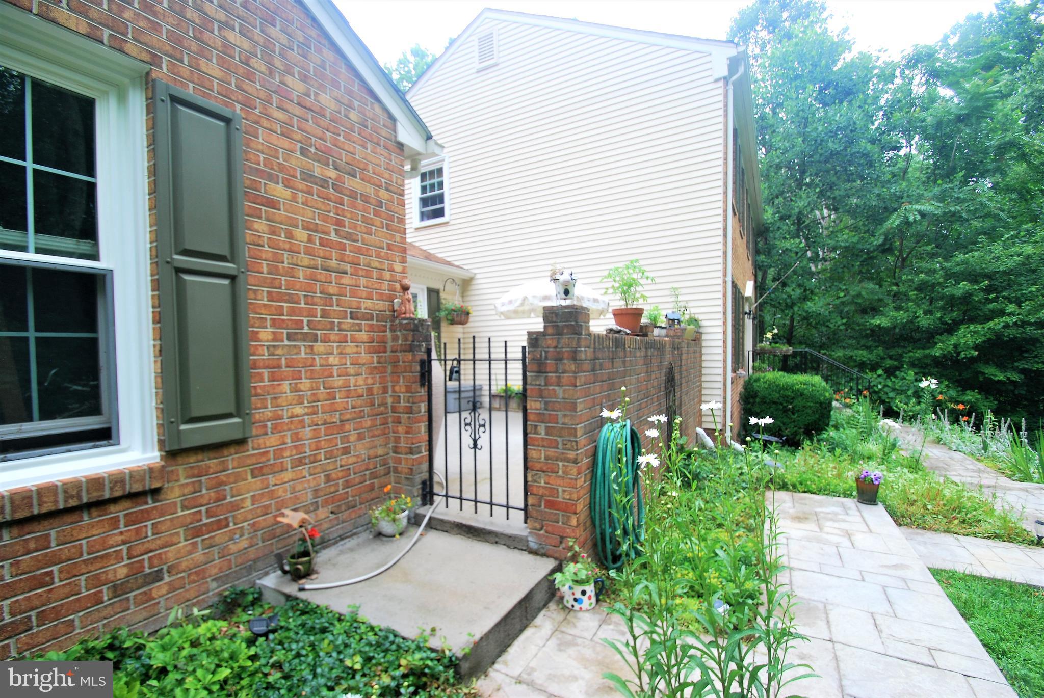 WOODBINE WOODS - Residential