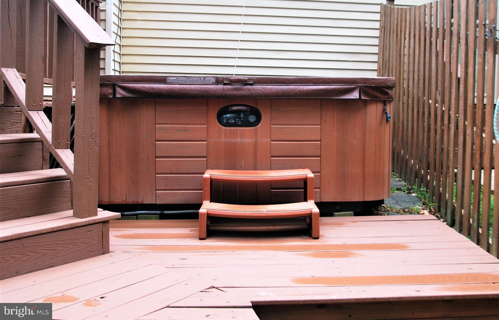 WOODBINE WOODS - Residential