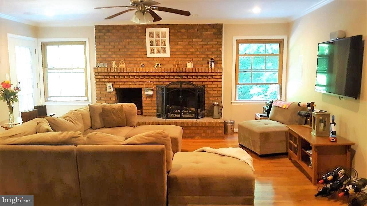 WOODBINE WOODS - Residential