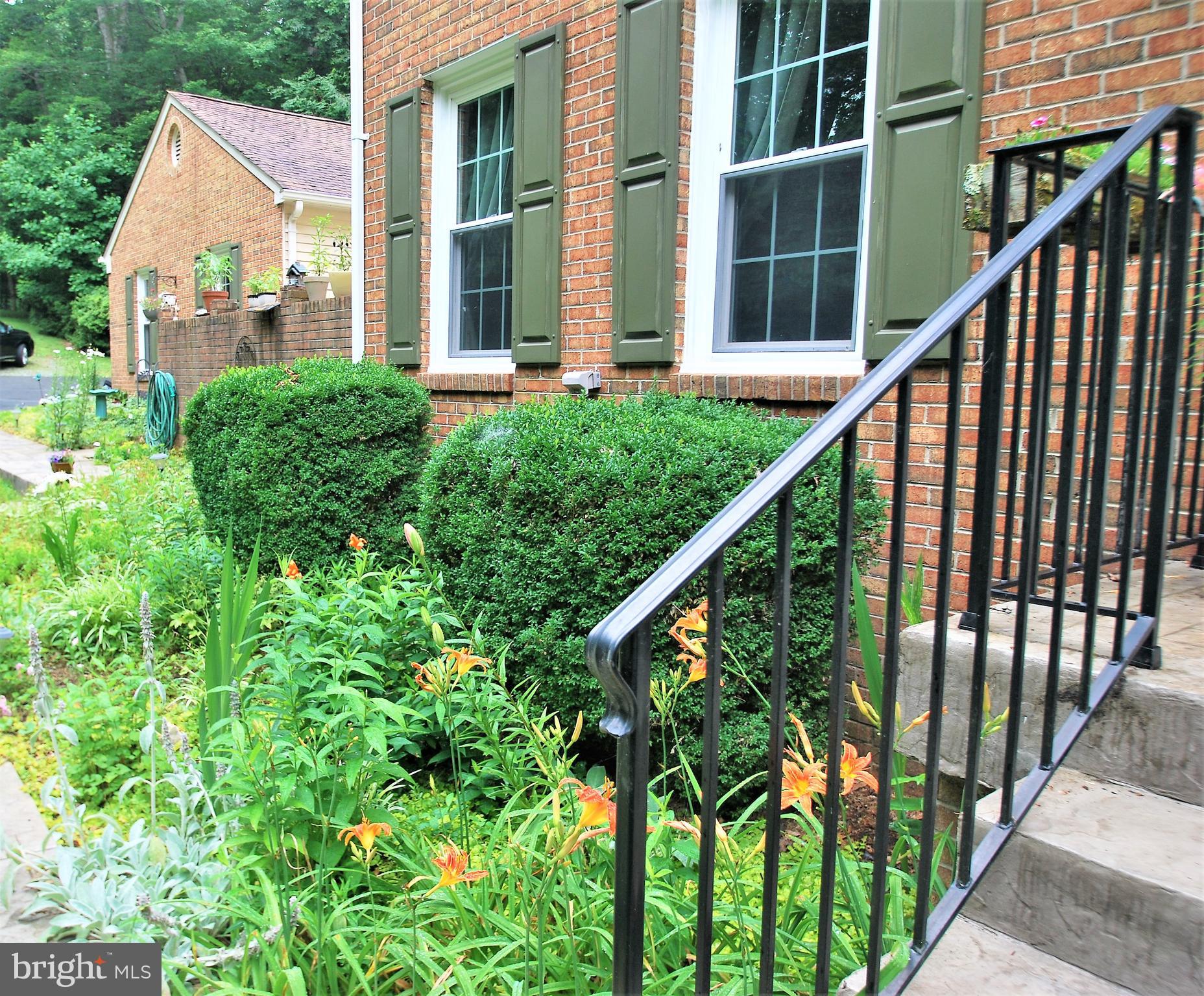 WOODBINE WOODS - Residential