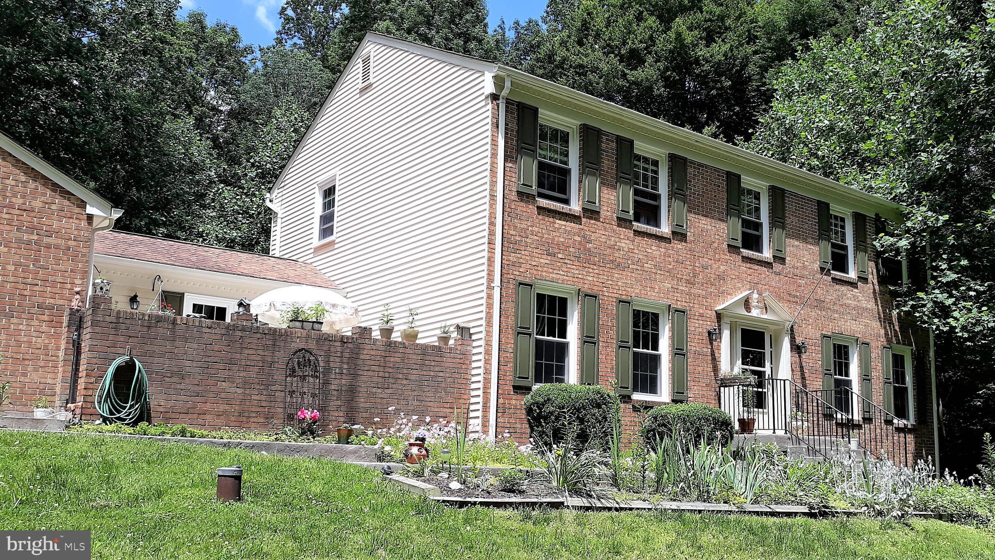 WOODBINE WOODS - Residential