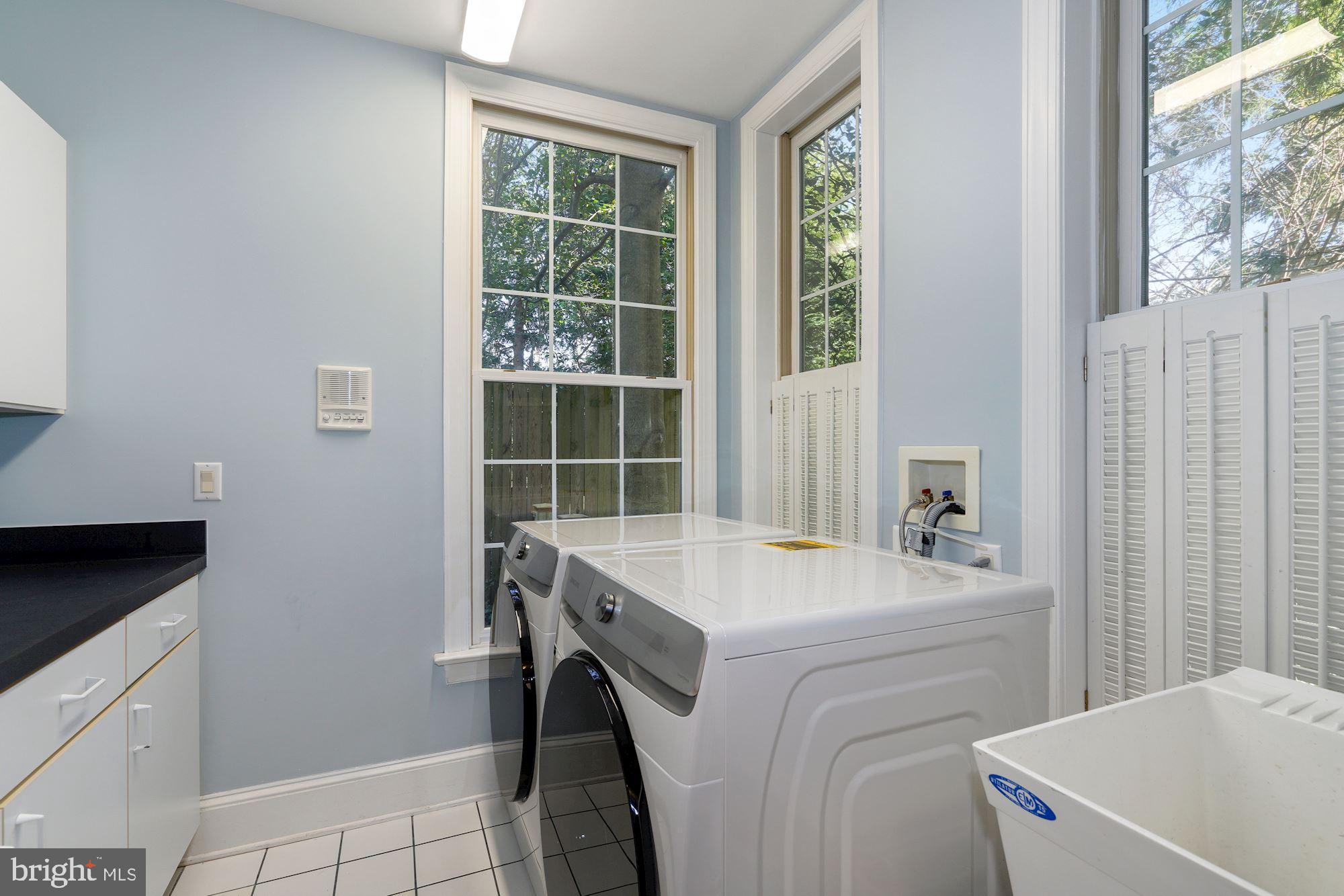 BRADLEY WOODS - Residential