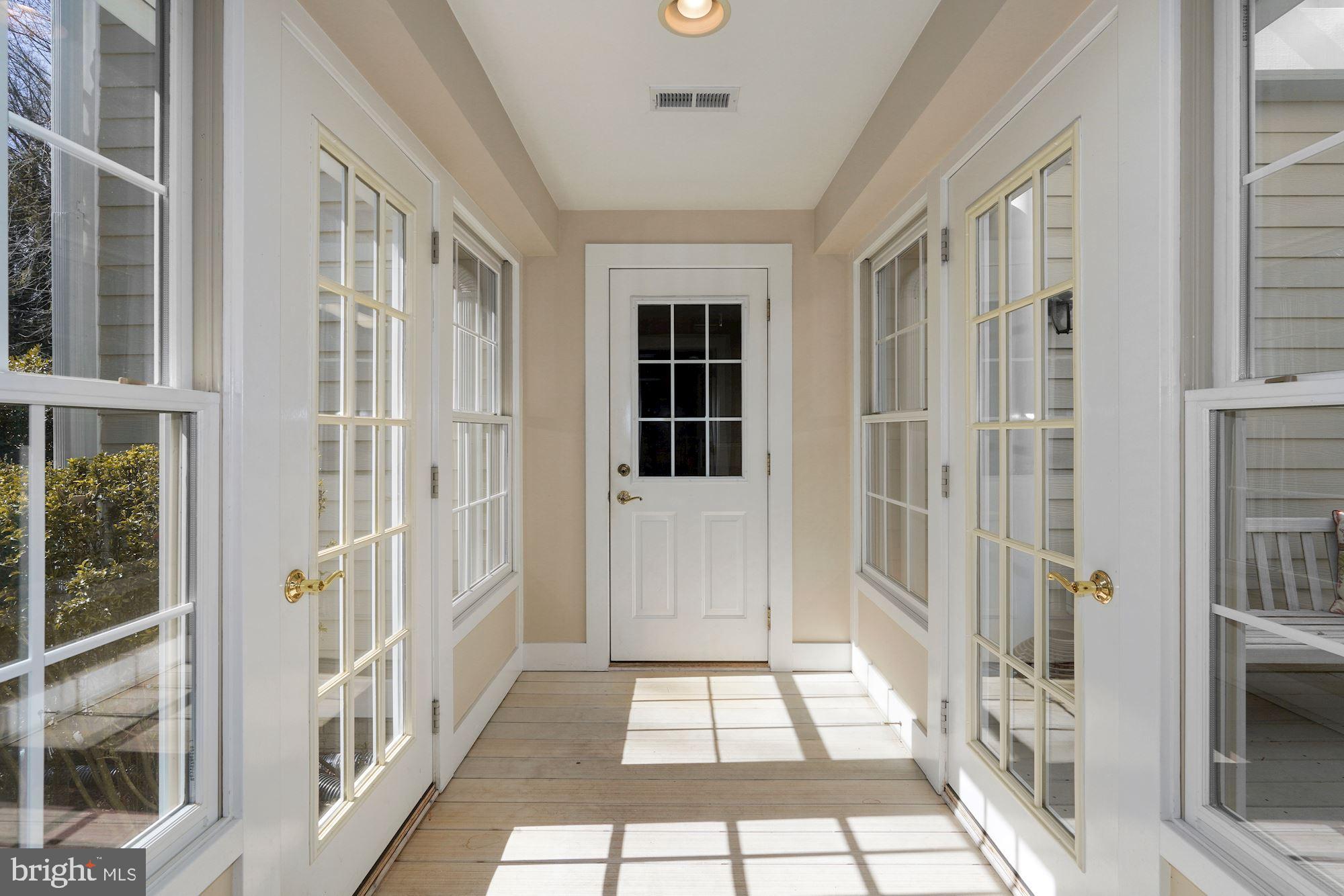 BRADLEY WOODS - Residential