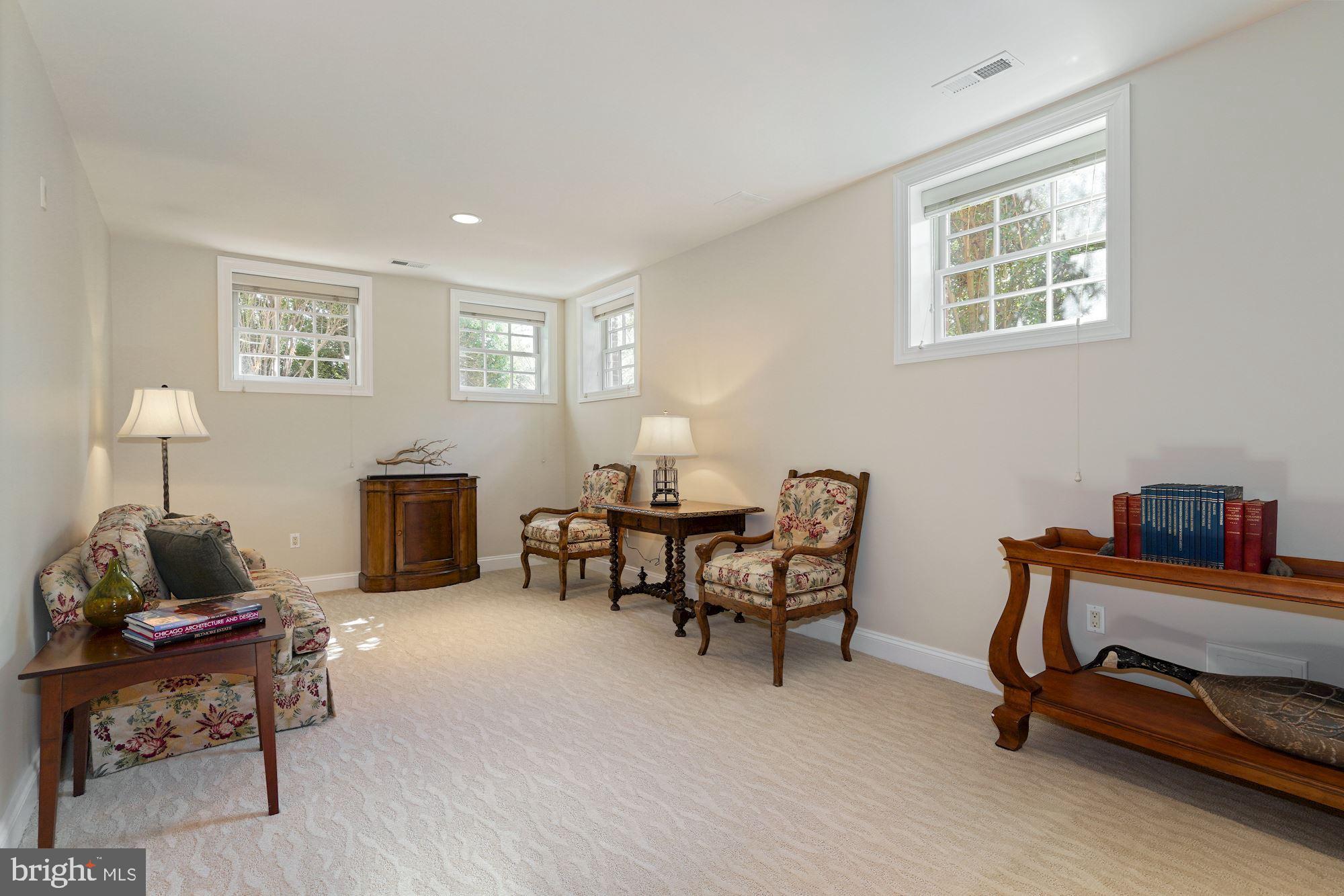 BRADLEY WOODS - Residential