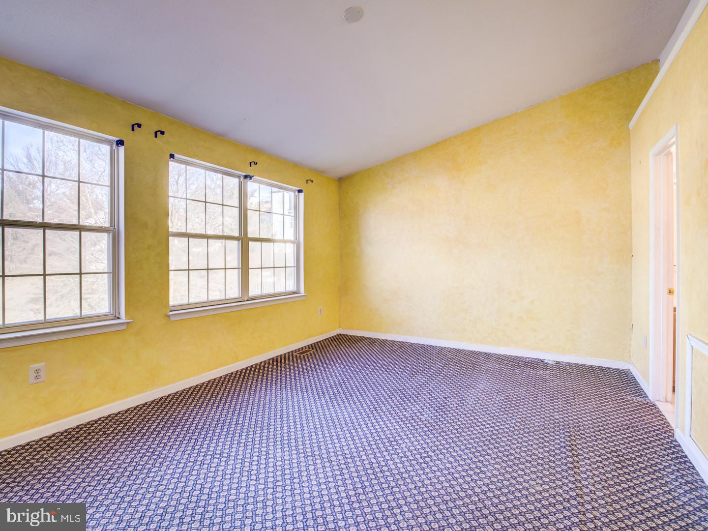 GLEN ORA - Residential