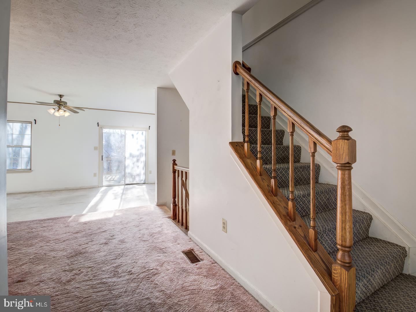 GLEN ORA - Residential