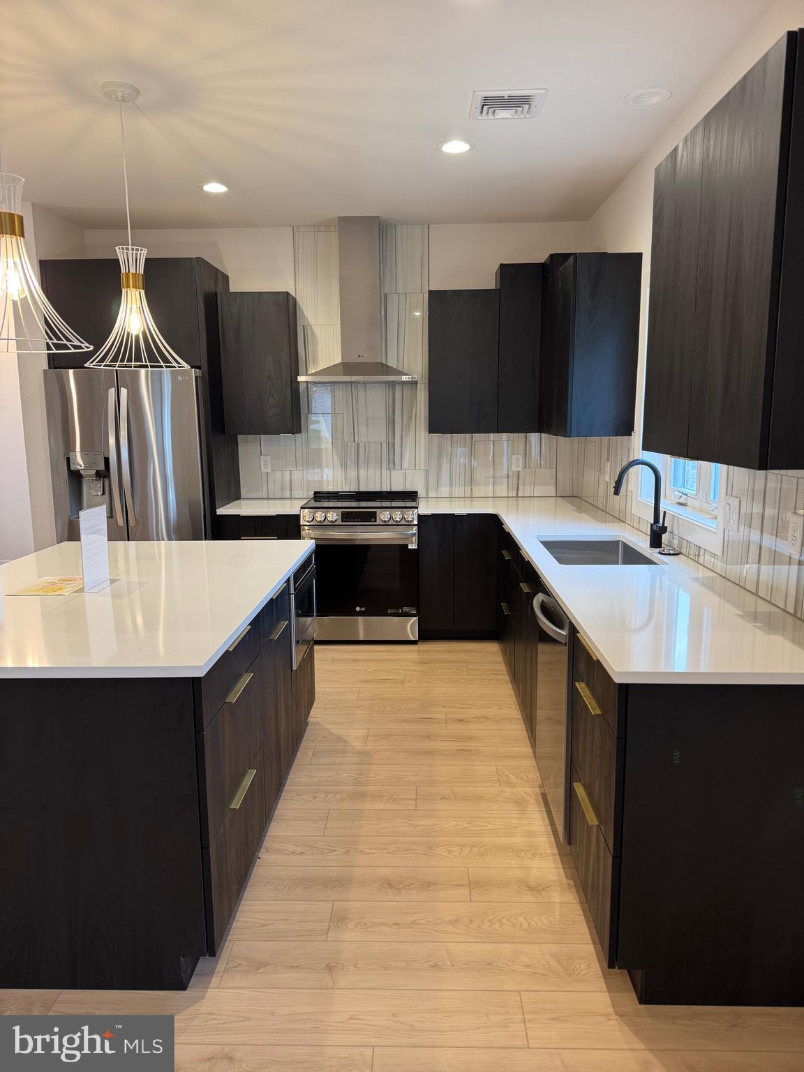 ALDEN PLACE - Residential