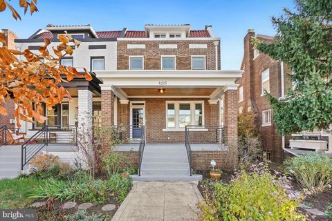 4213 16TH STREET NW WASHINGTON DC 20011