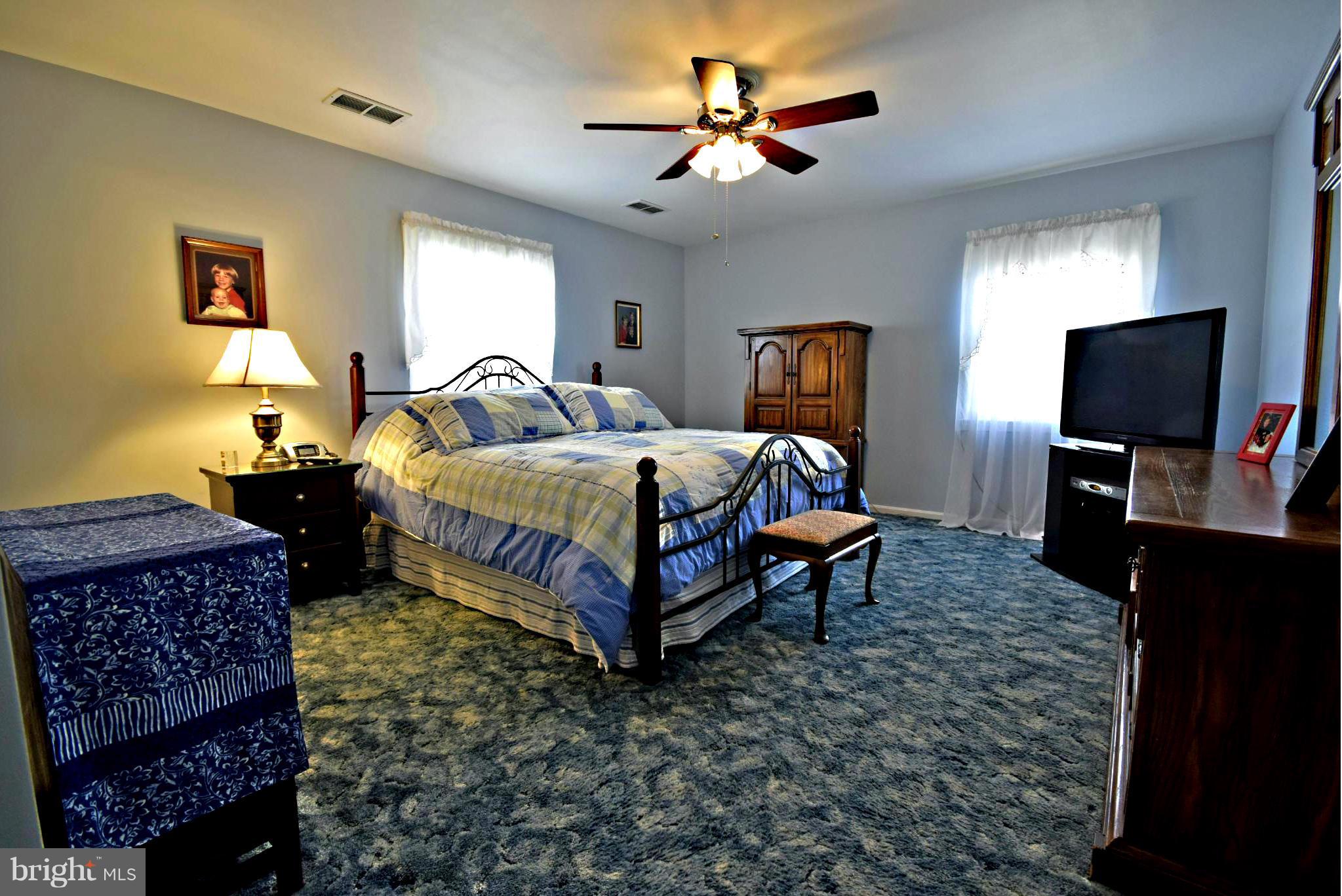 LAUREL PARK - Residential