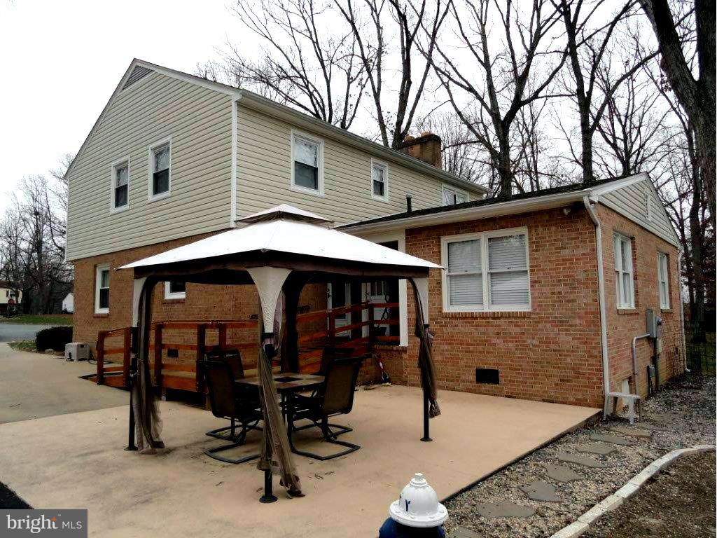 LAUREL PARK - Residential