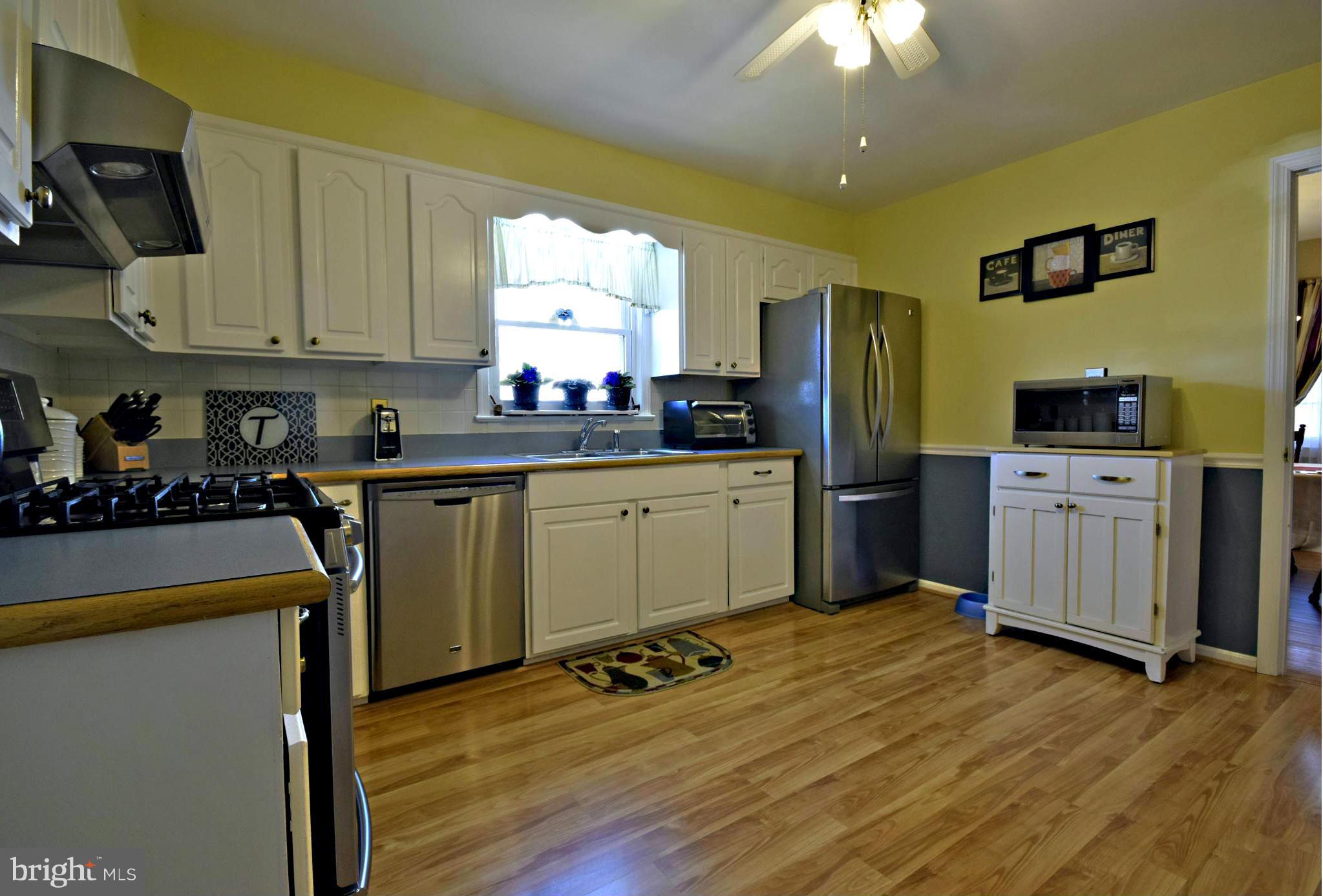 LAUREL PARK - Residential