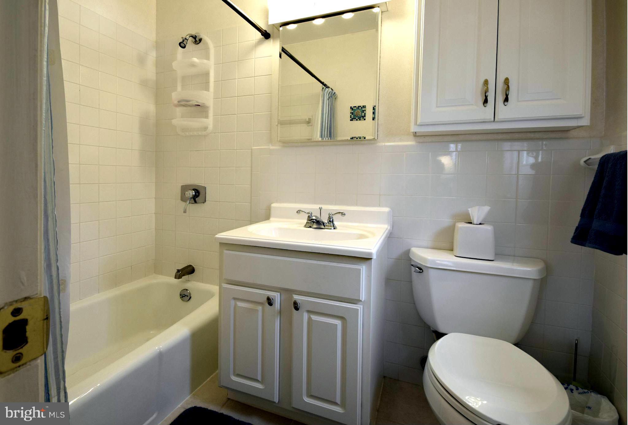 LAUREL PARK - Residential