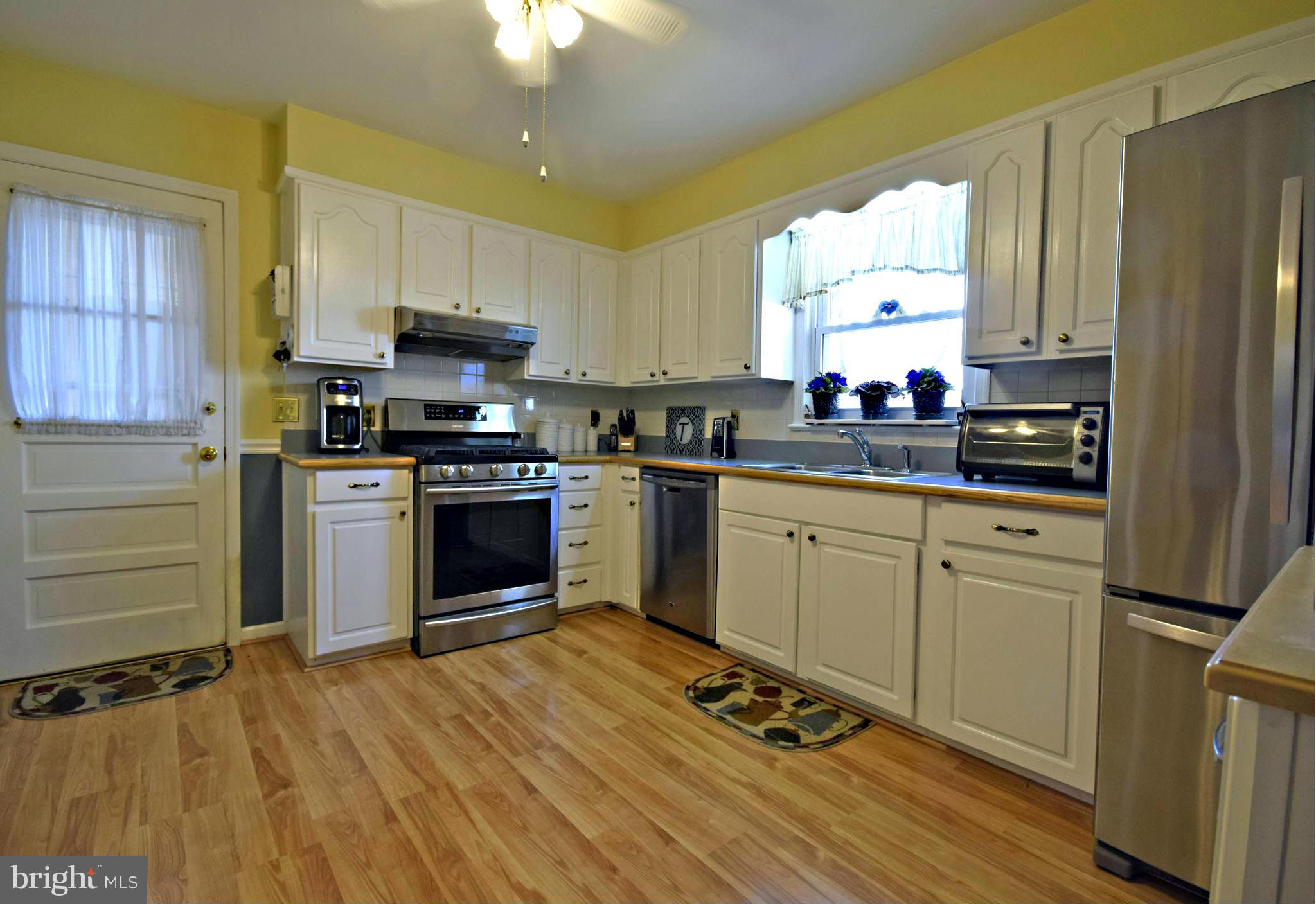 LAUREL PARK - Residential