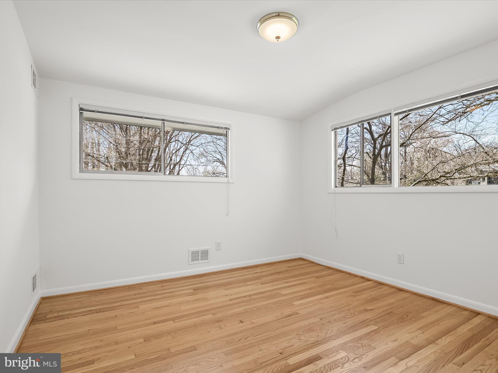 BRADLEY PARK - Residential