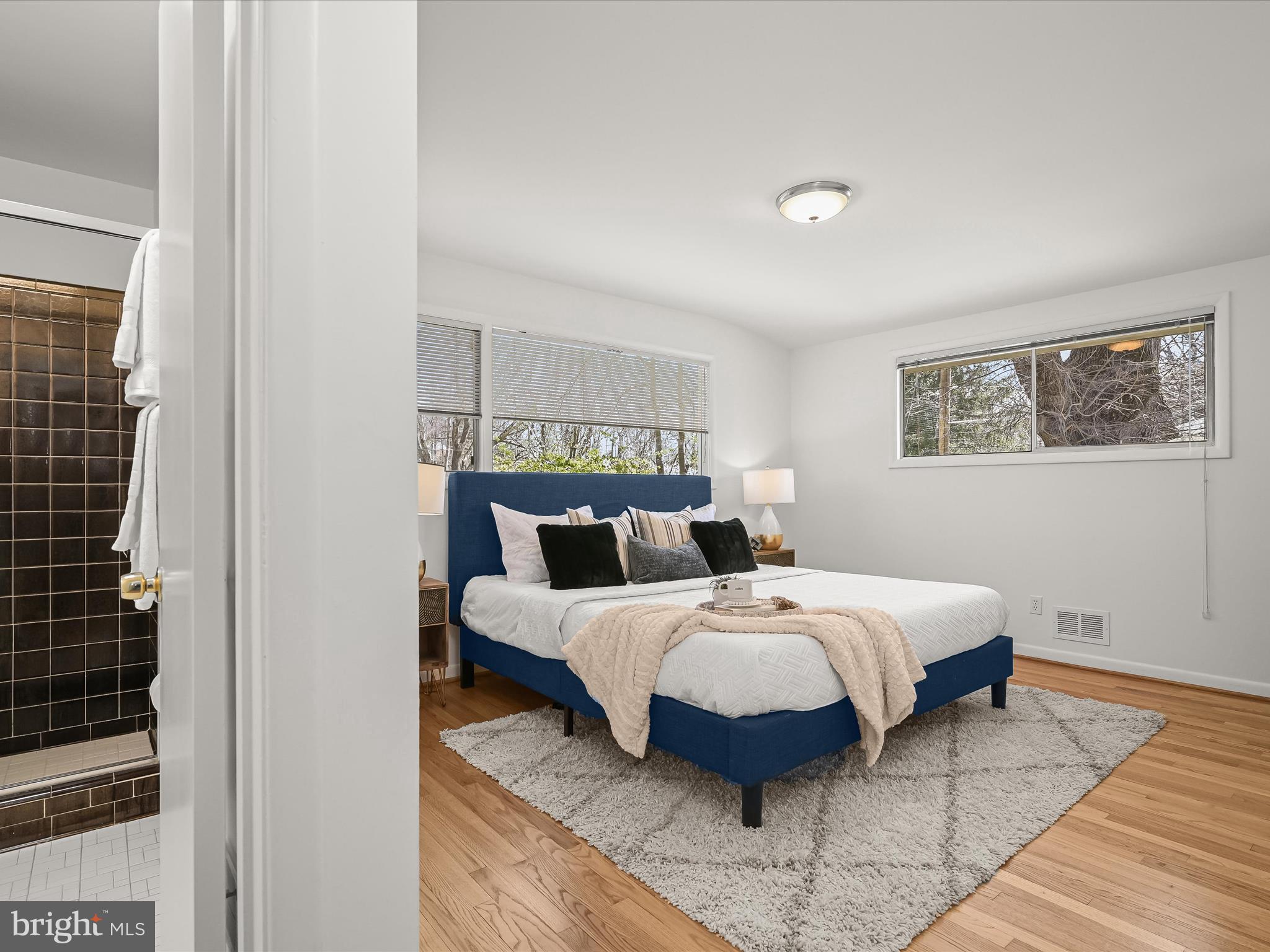 BRADLEY PARK - Residential