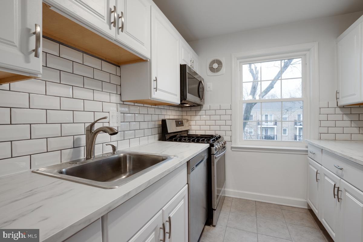 FOXCROFT COLONY - Residential