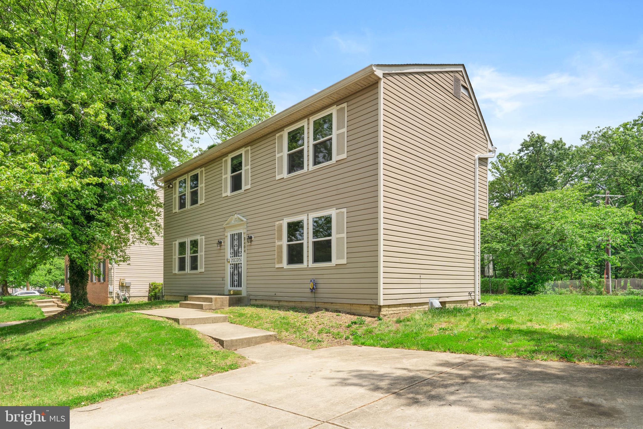 2404 OLD BROOKS DRIVE