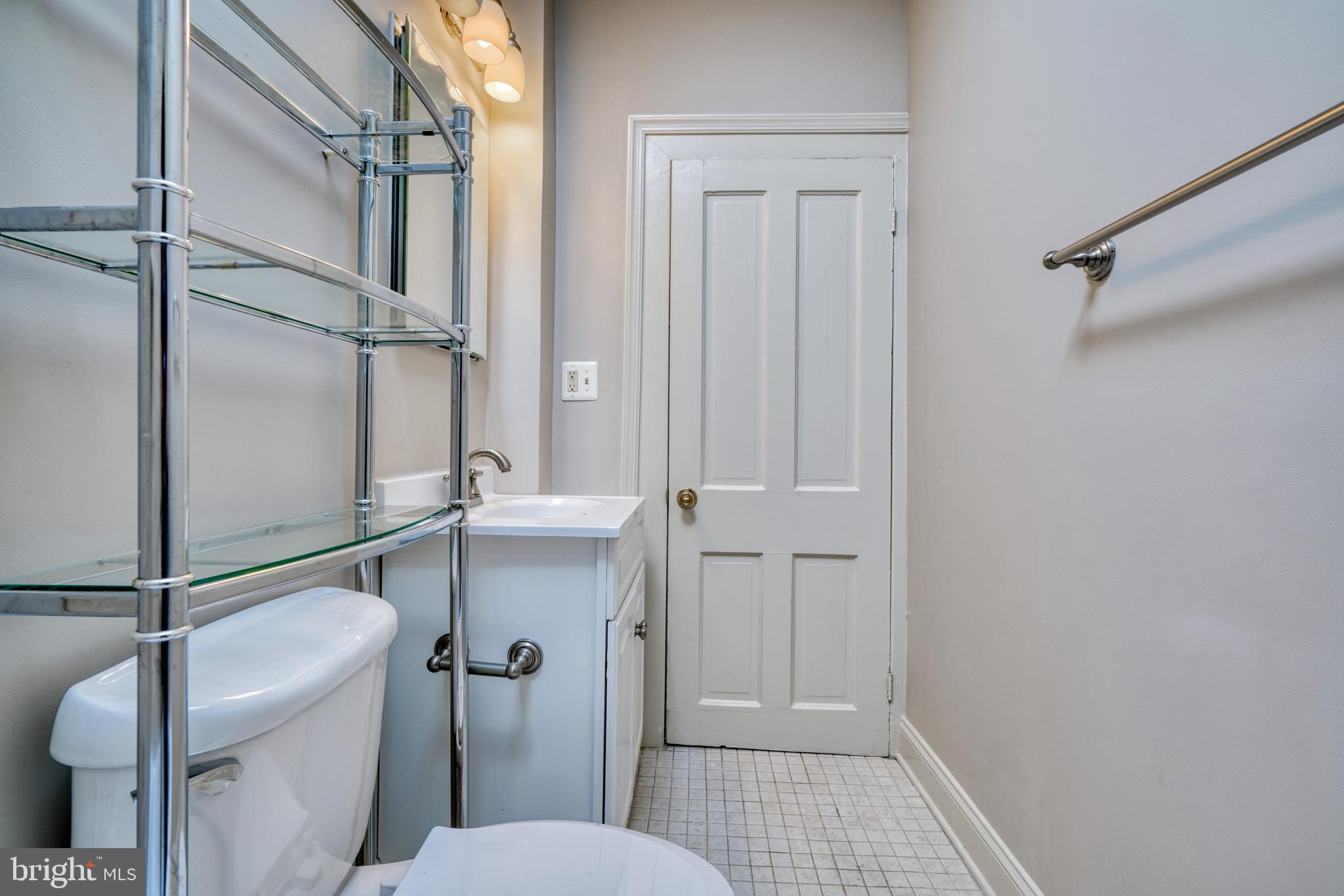 HIGHLANDTOWN - Residential Lease