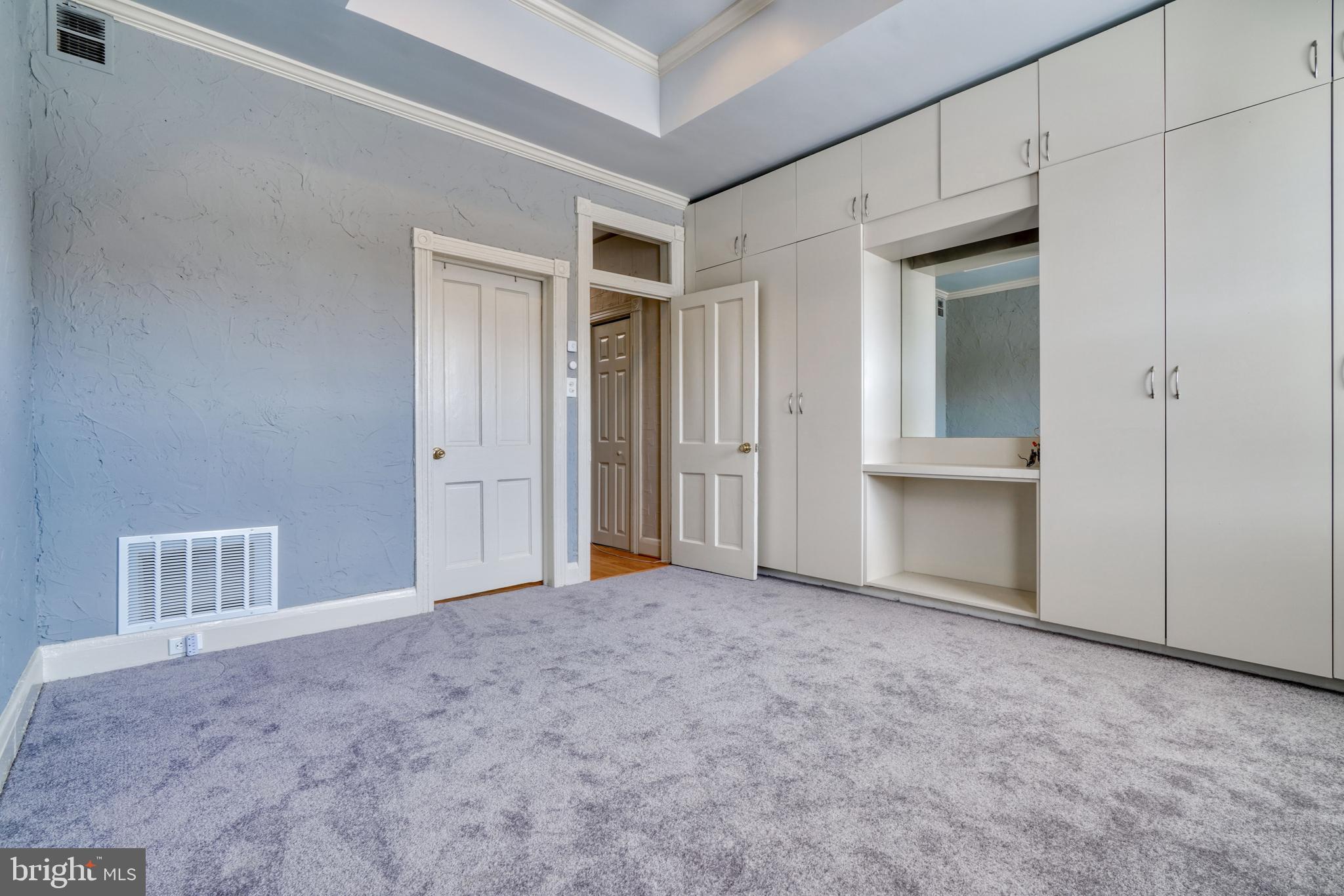 HIGHLANDTOWN - Residential Lease