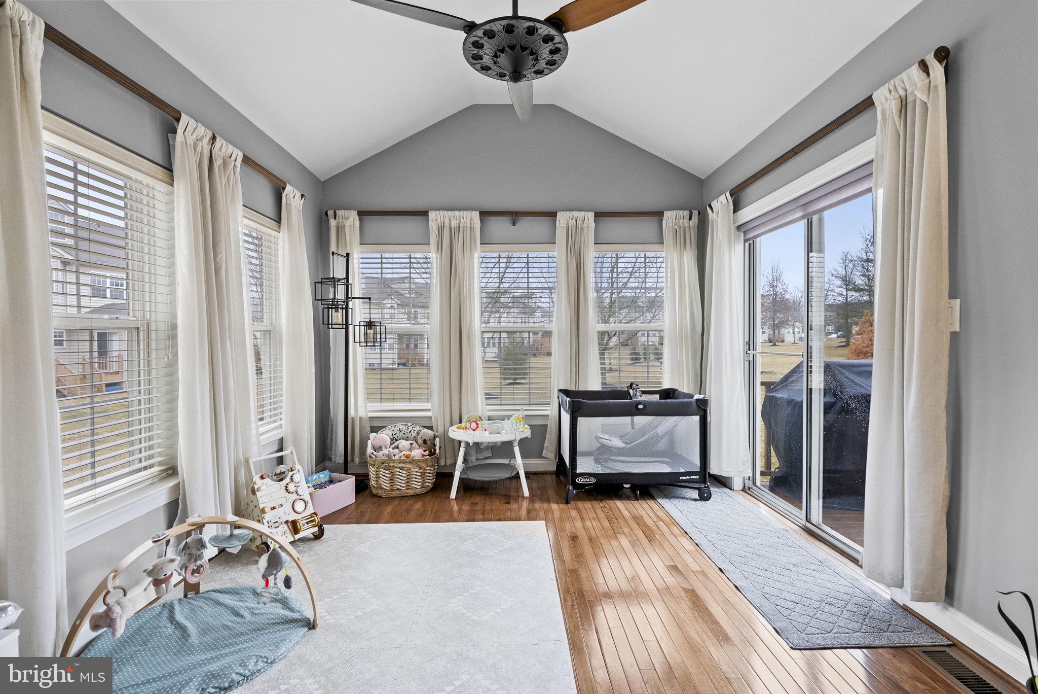 THE ARBORS - Residential