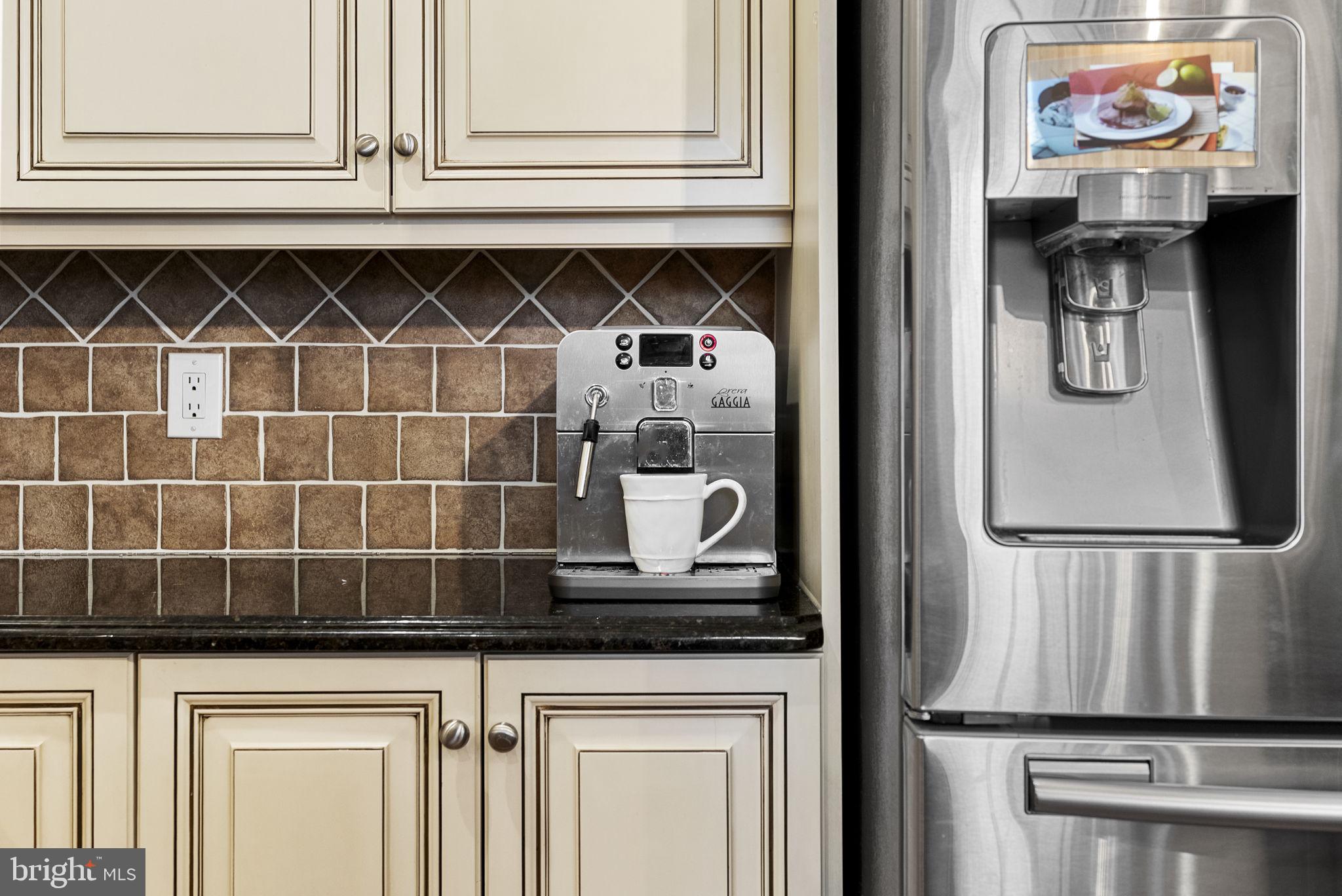 THE ARBORS - Residential