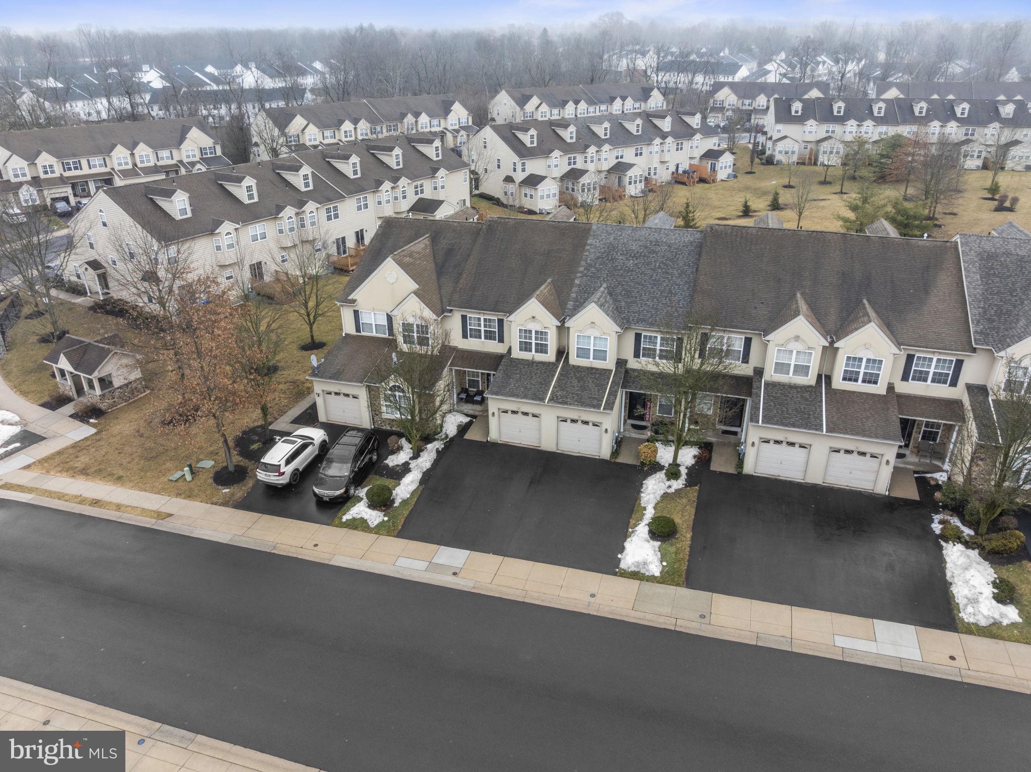 THE ARBORS - Residential