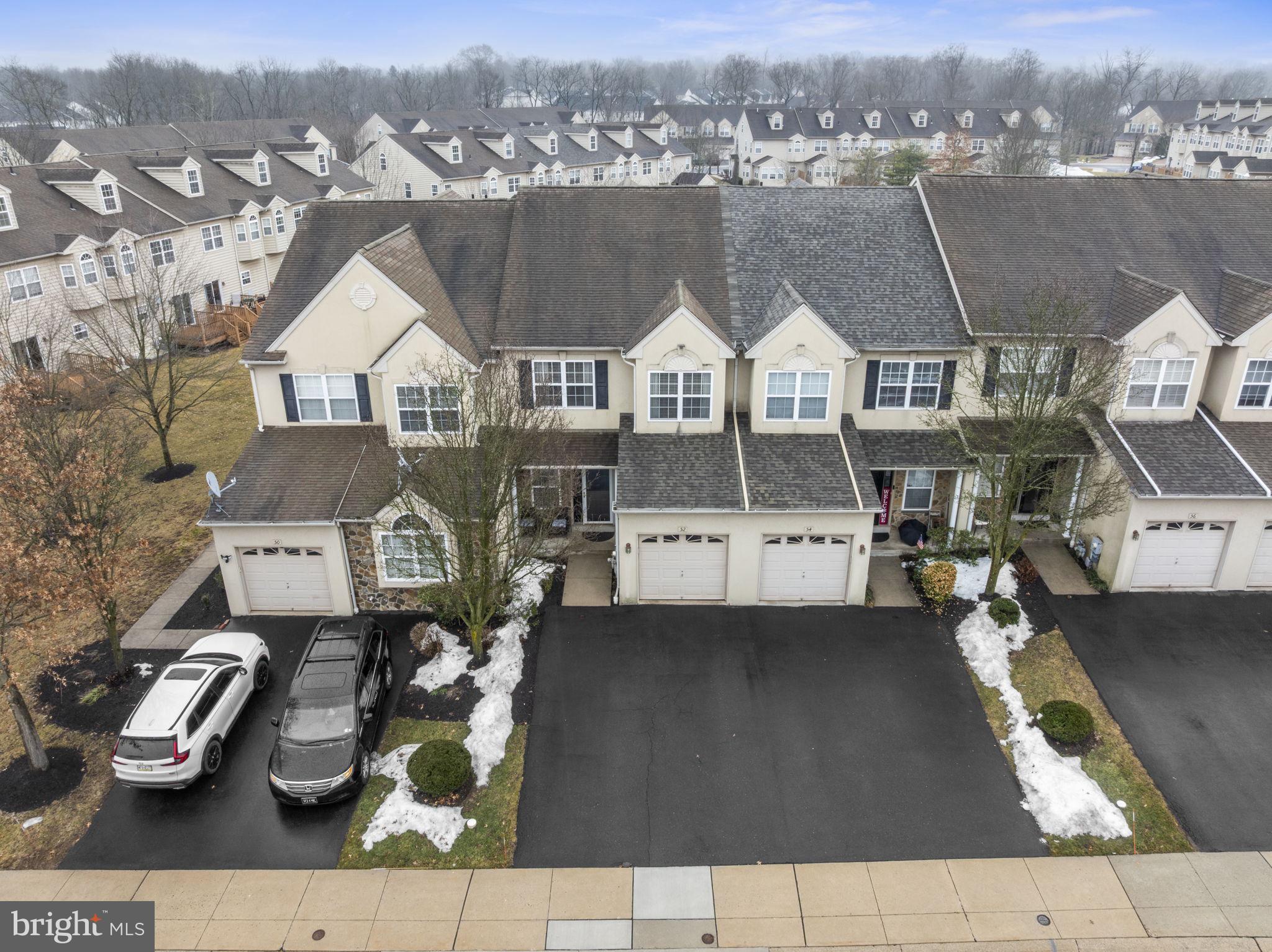 THE ARBORS - Residential