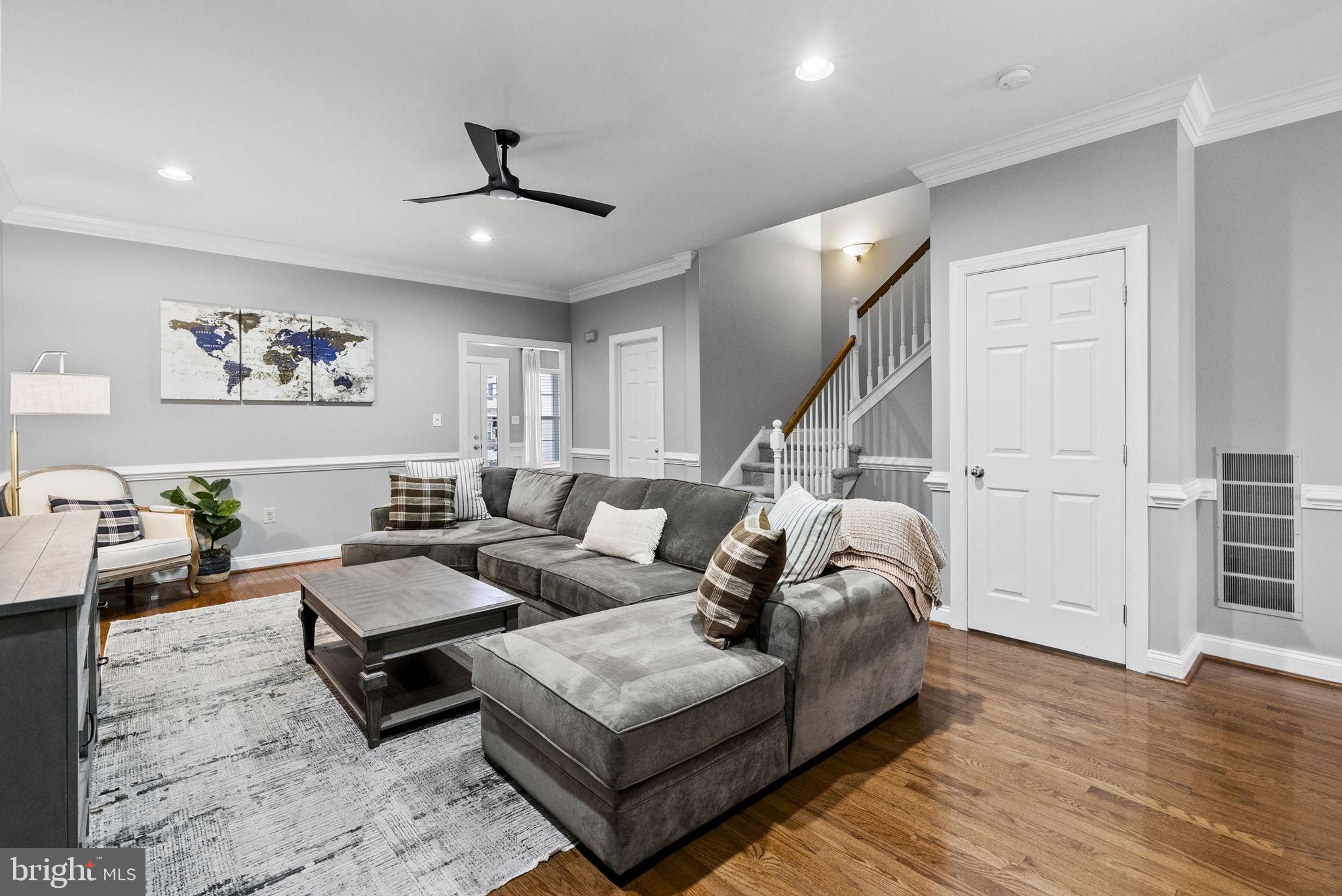 THE ARBORS - Residential