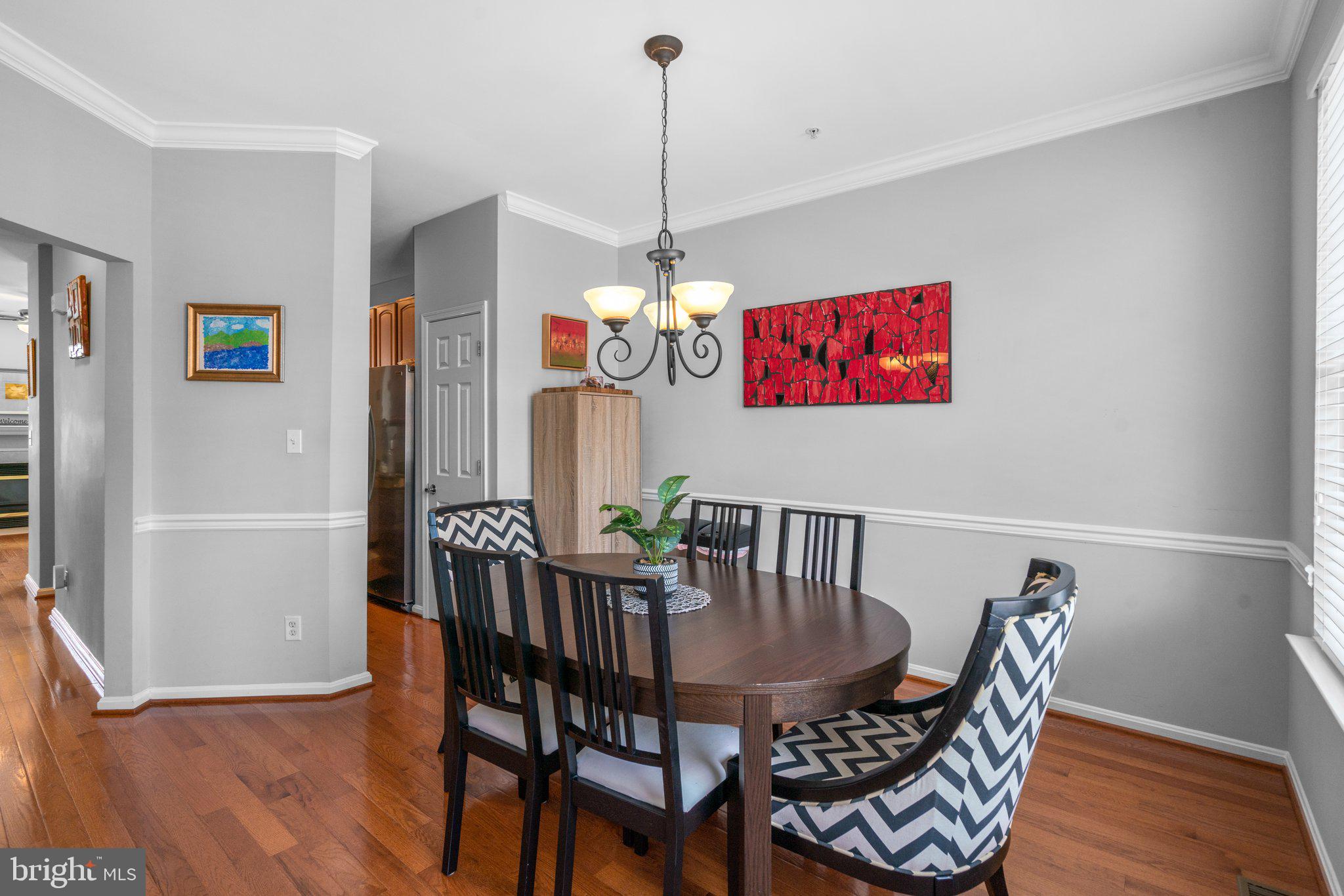 LOCUST POINT - Residential