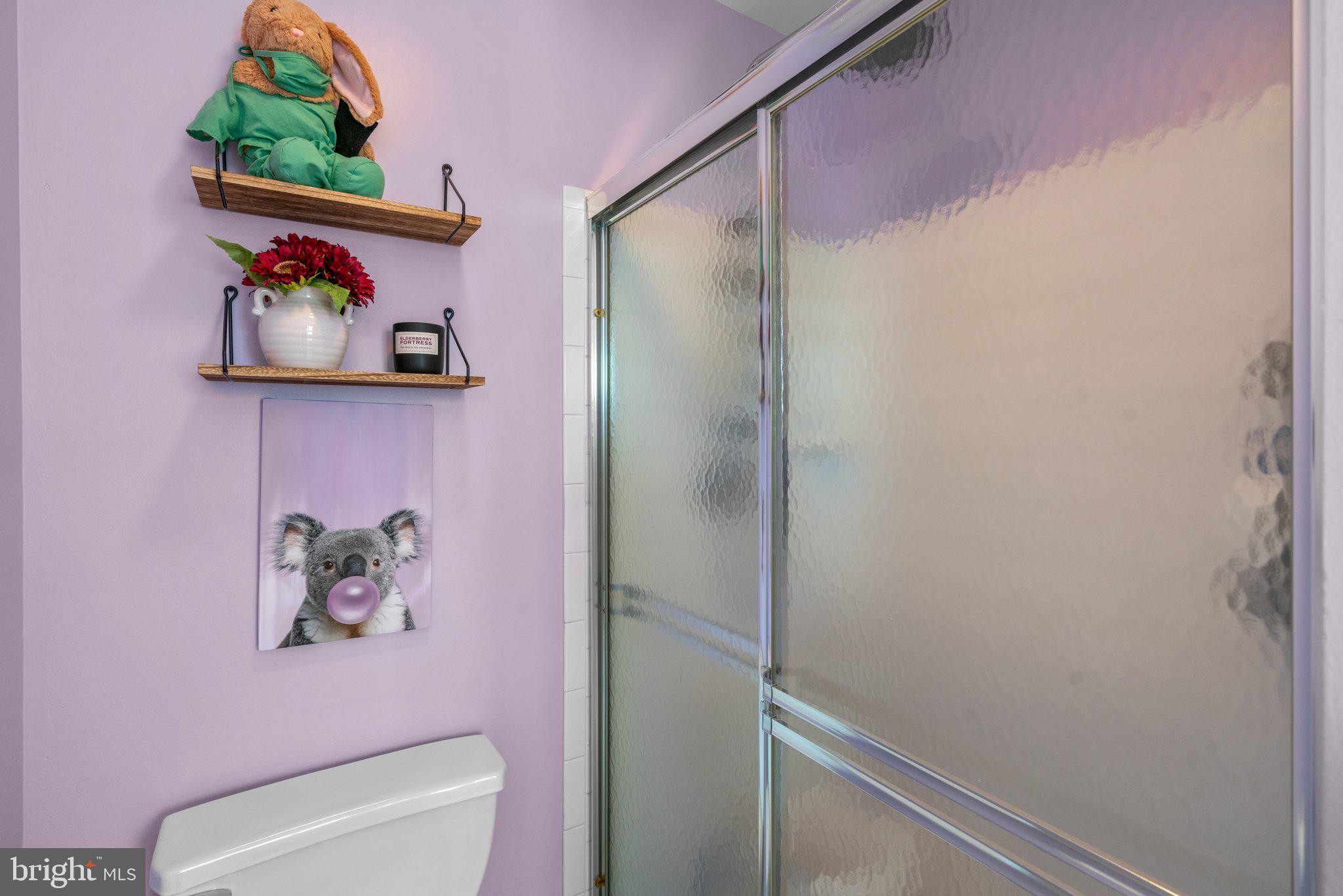 LOCUST POINT - Residential