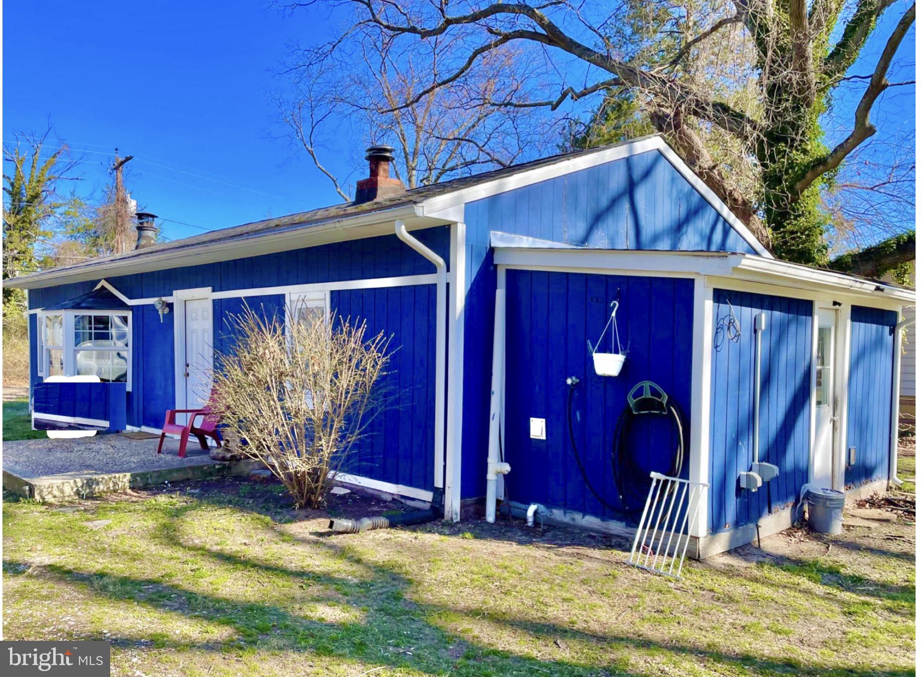 SHORE ACRES - Residential