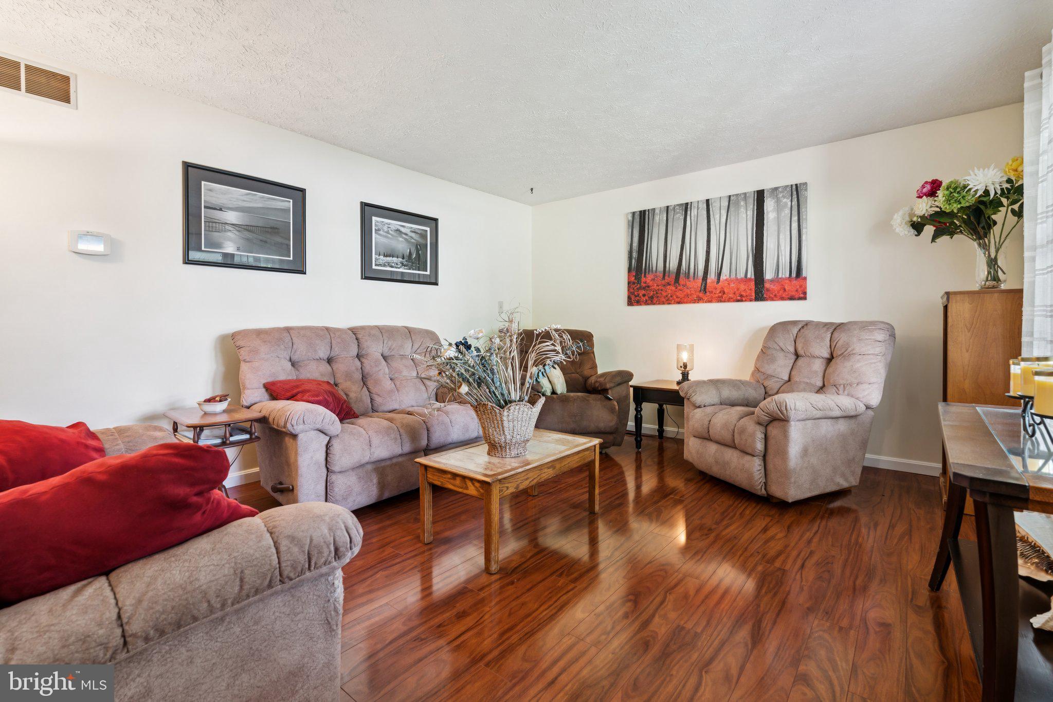804 GRADY COURT
