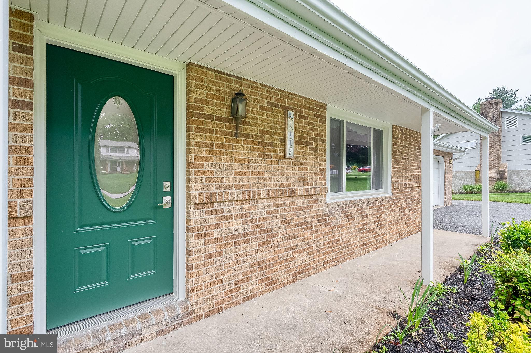 1115 STROMKO DRIVE