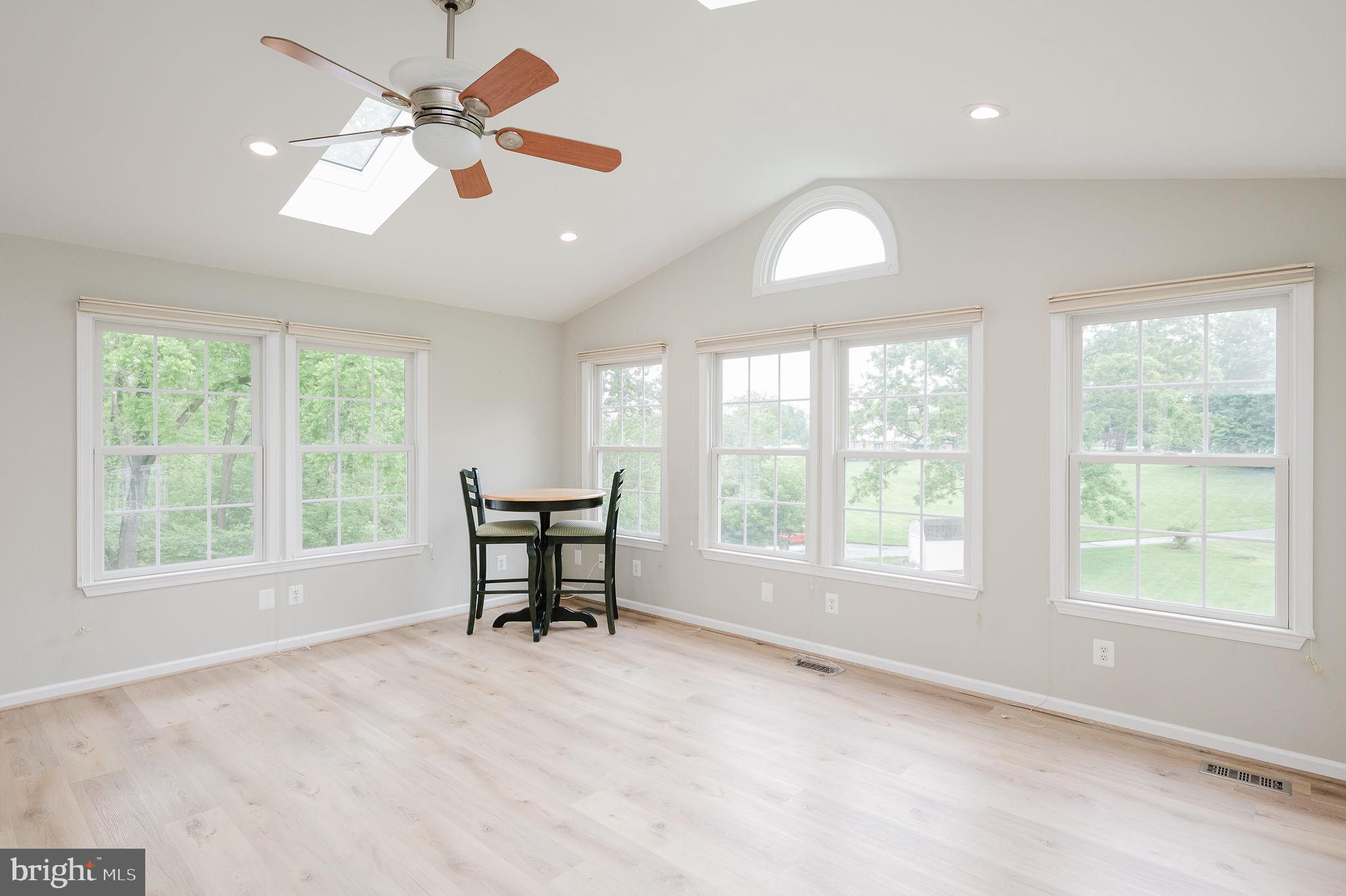 SPRING HOUSE FARMS - Residential