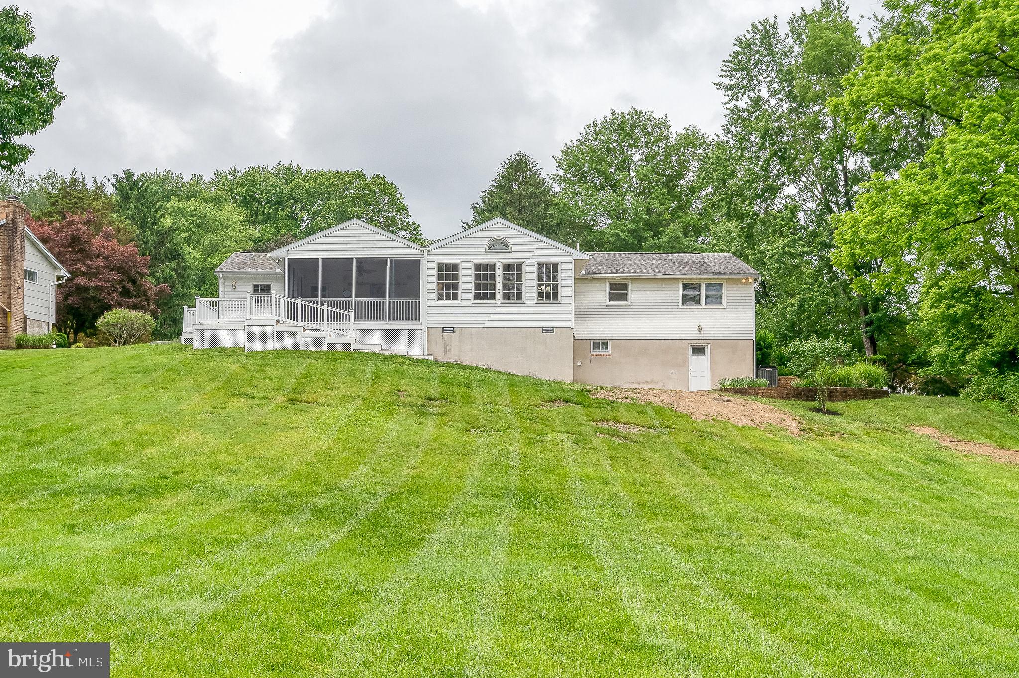 SPRING HOUSE FARMS - Residential