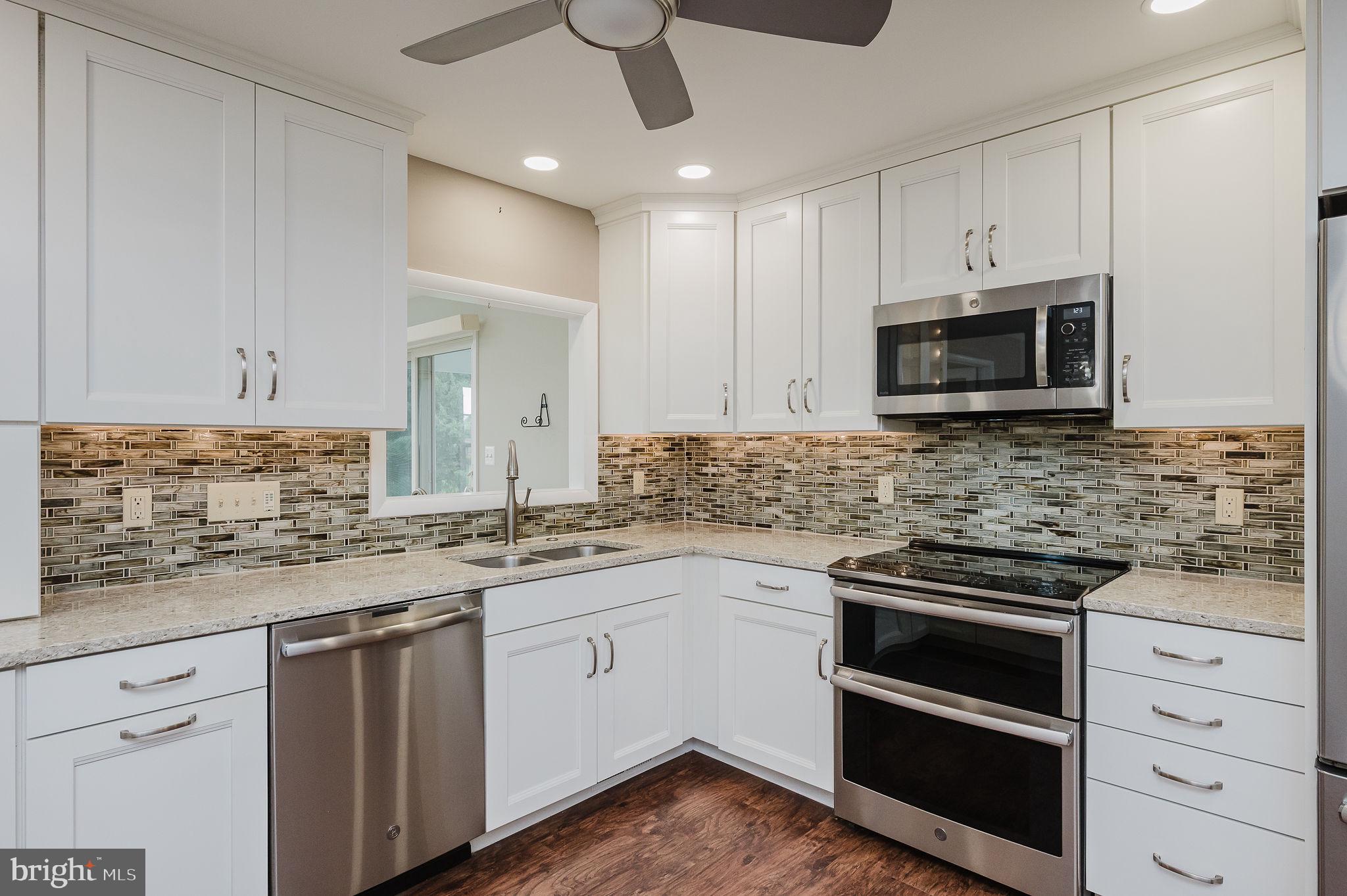 SPRING HOUSE FARMS - Residential