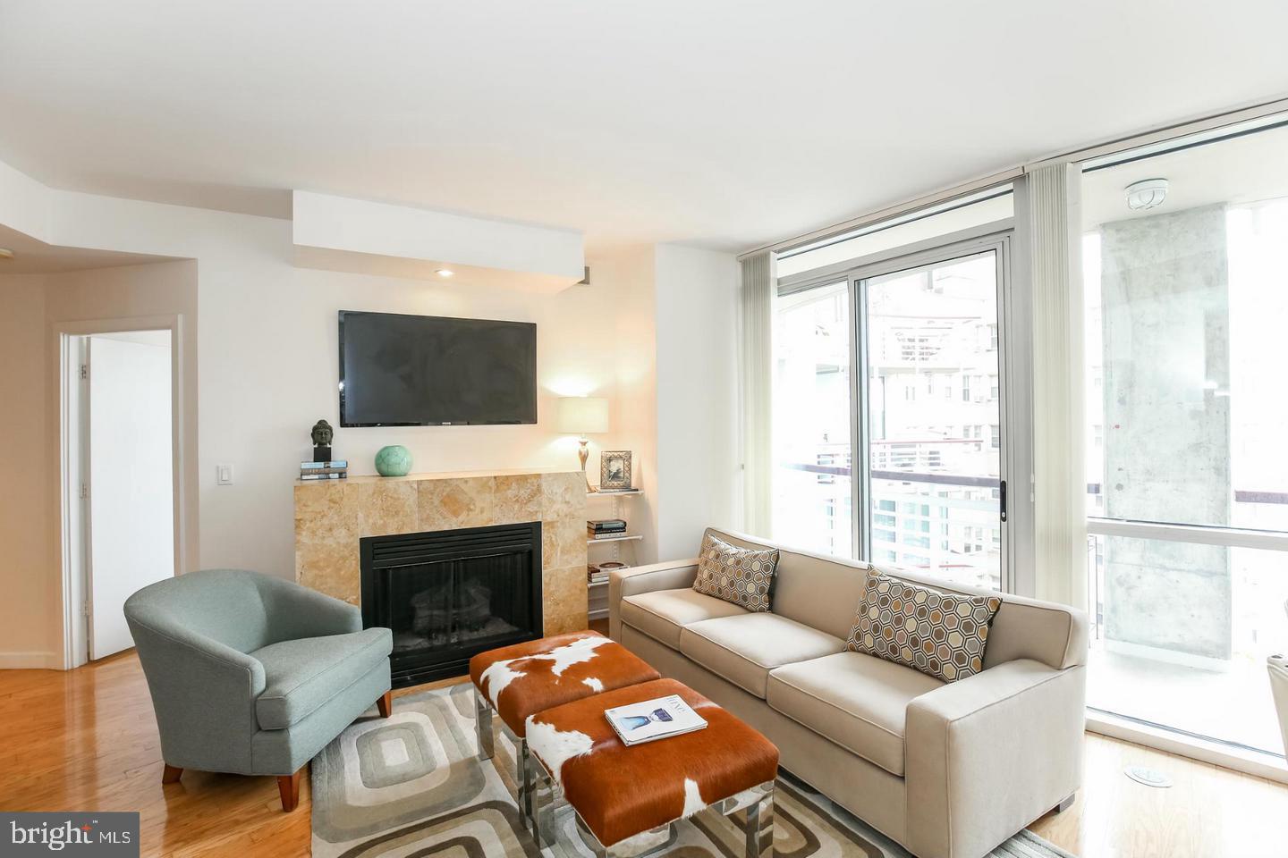 1300 13TH STREET NW 703
