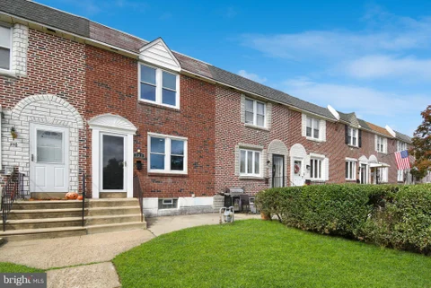732 Crescent Drive, Glenolden, PA 19036 - MLS#: PADE2124916