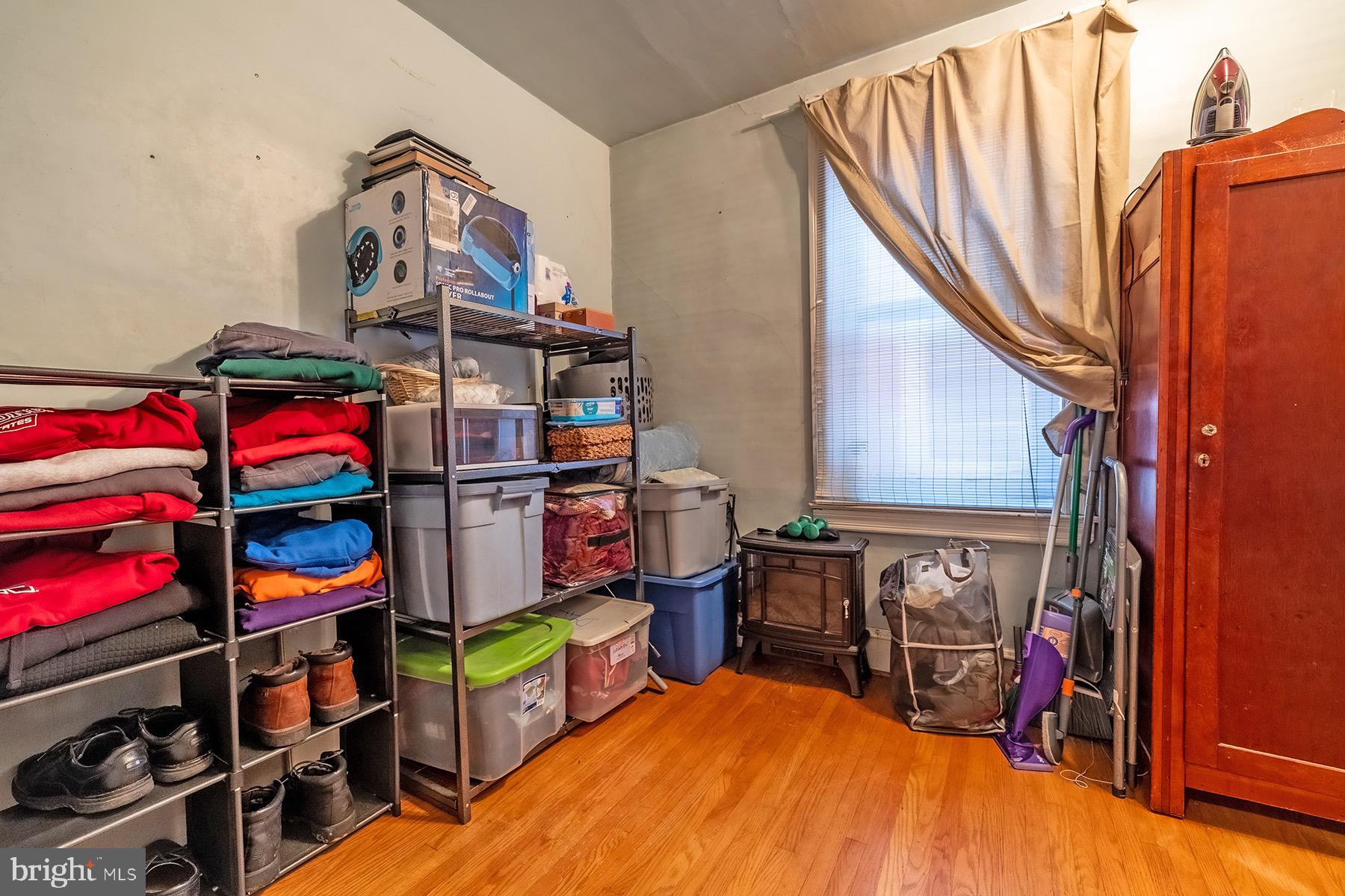 WEST PHILADELPHIA - Residential