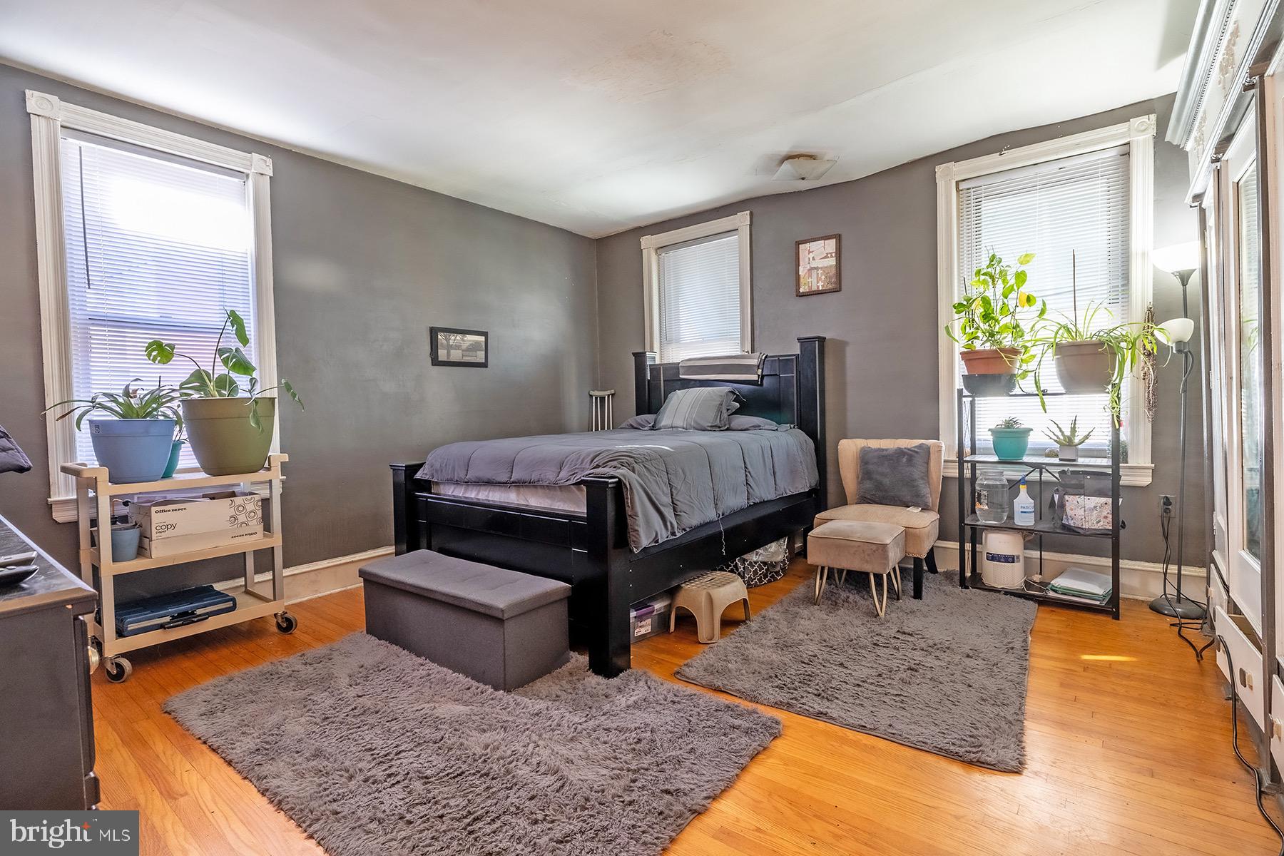 WEST PHILADELPHIA - Residential