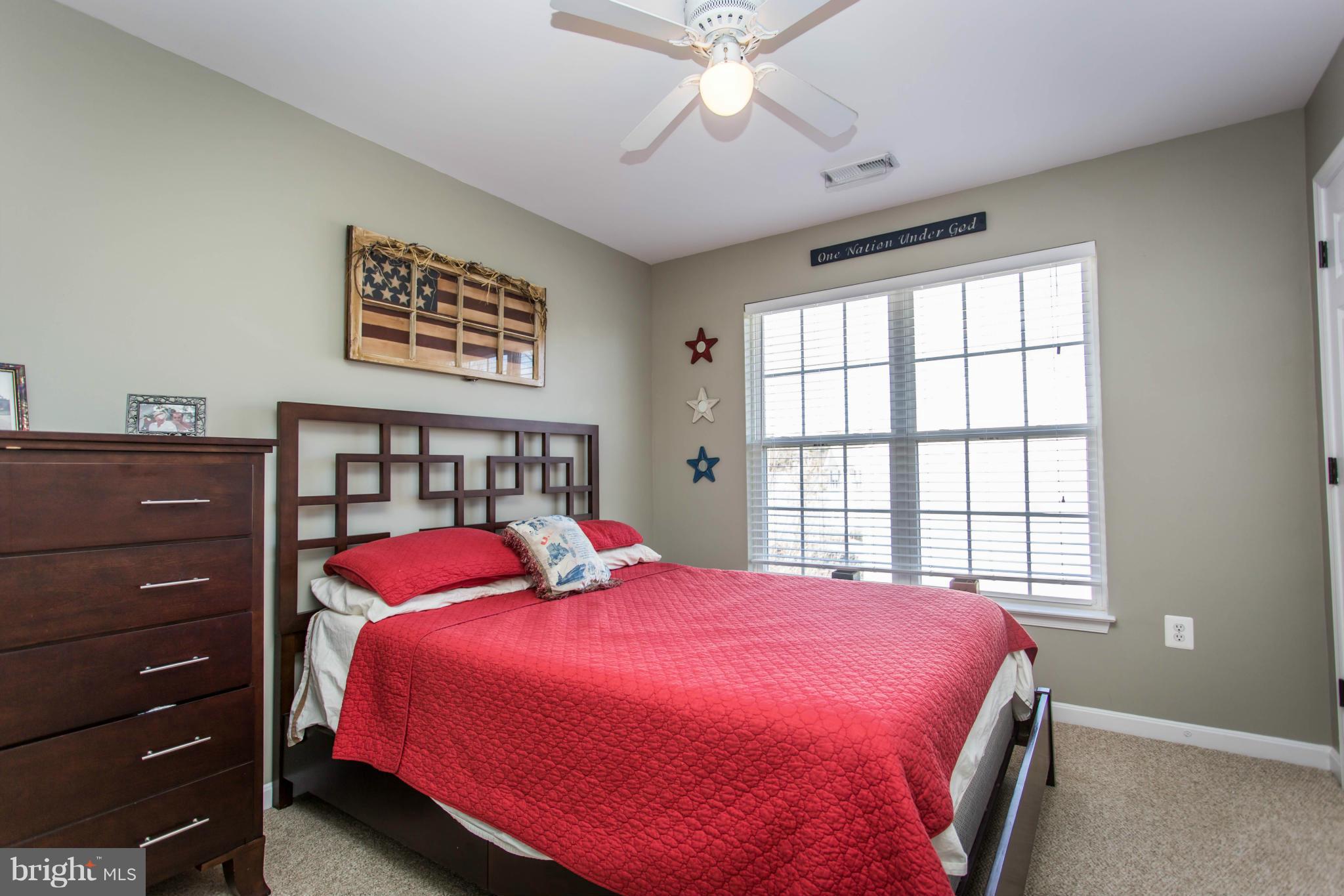 SALEM FIELDS - Residential