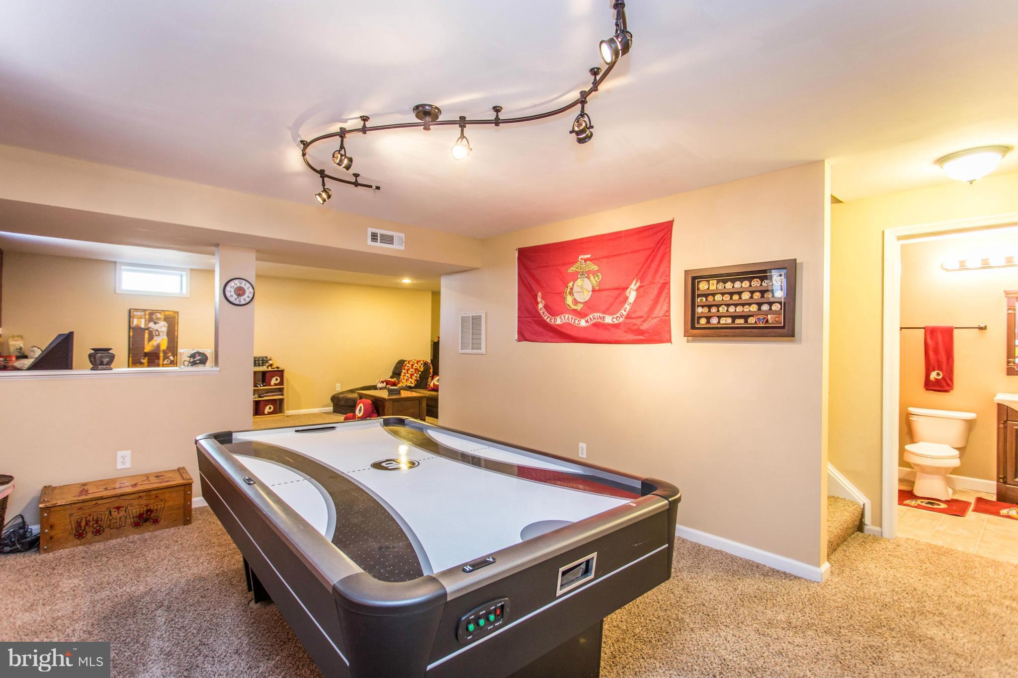 SALEM FIELDS - Residential