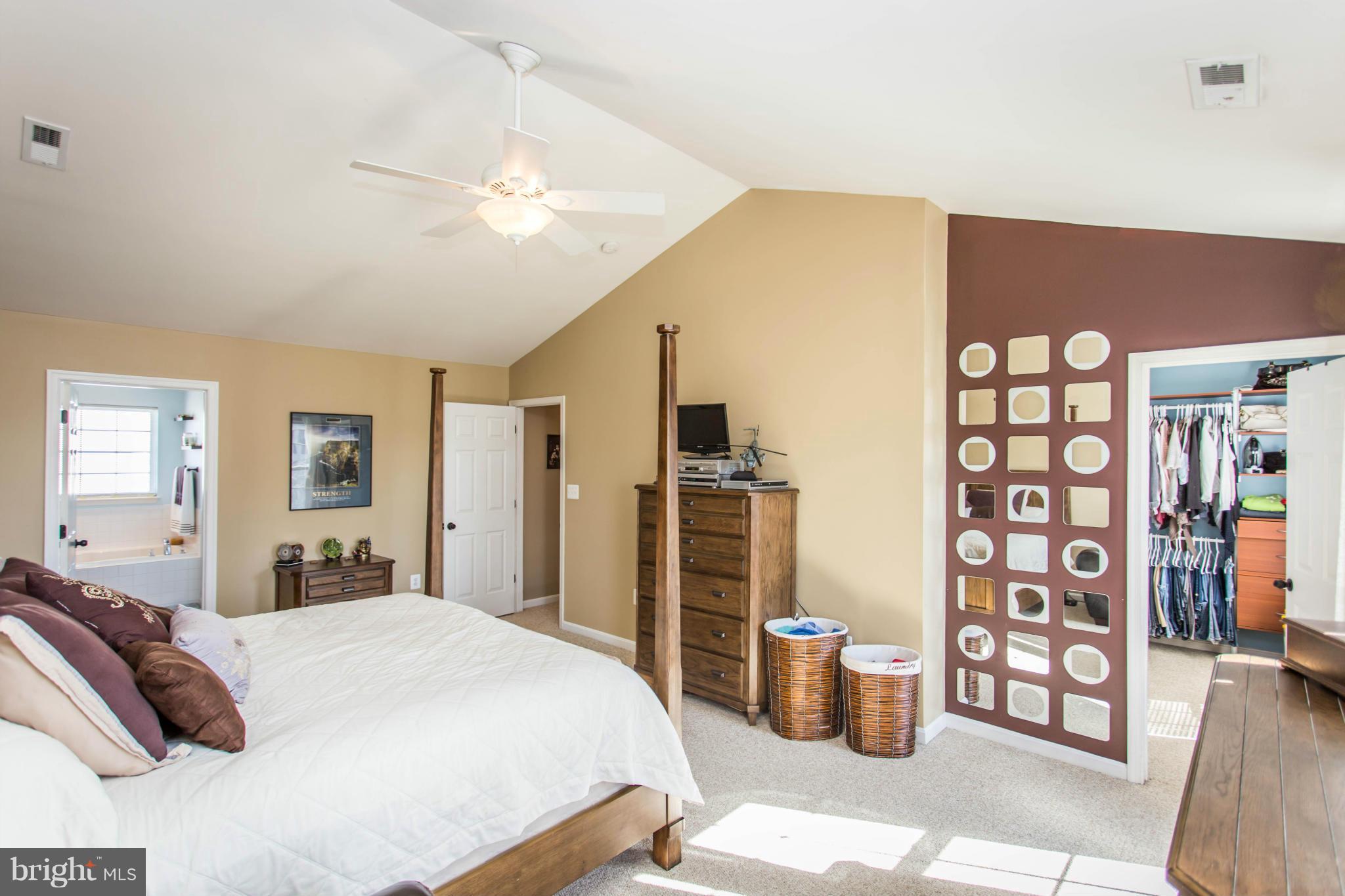 SALEM FIELDS - Residential