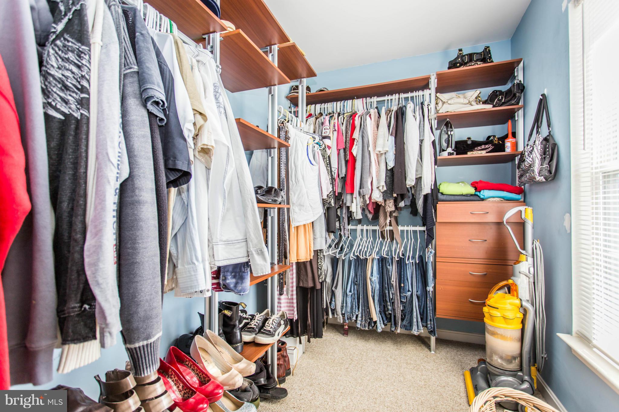 SALEM FIELDS - Residential