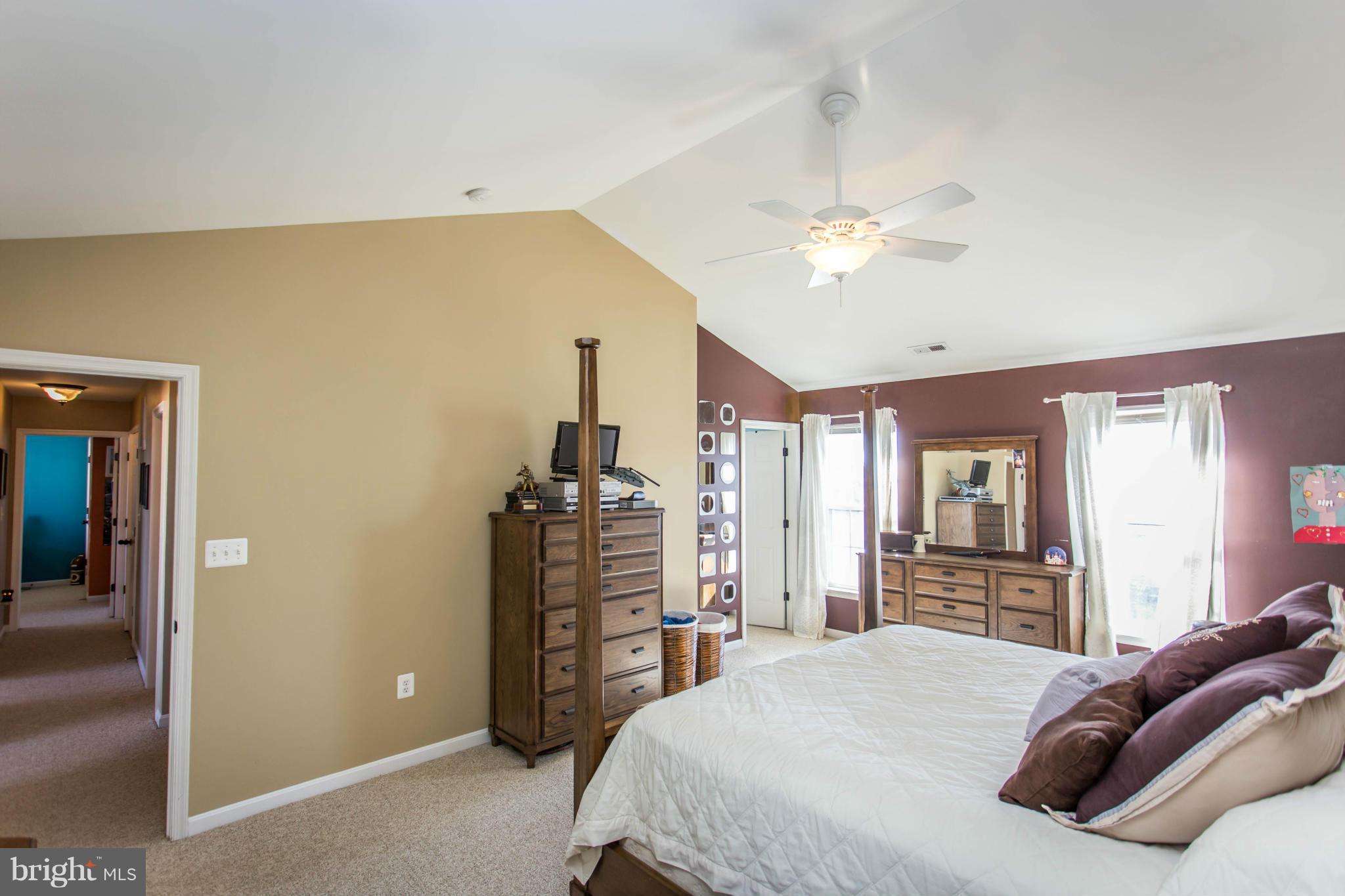 SALEM FIELDS - Residential