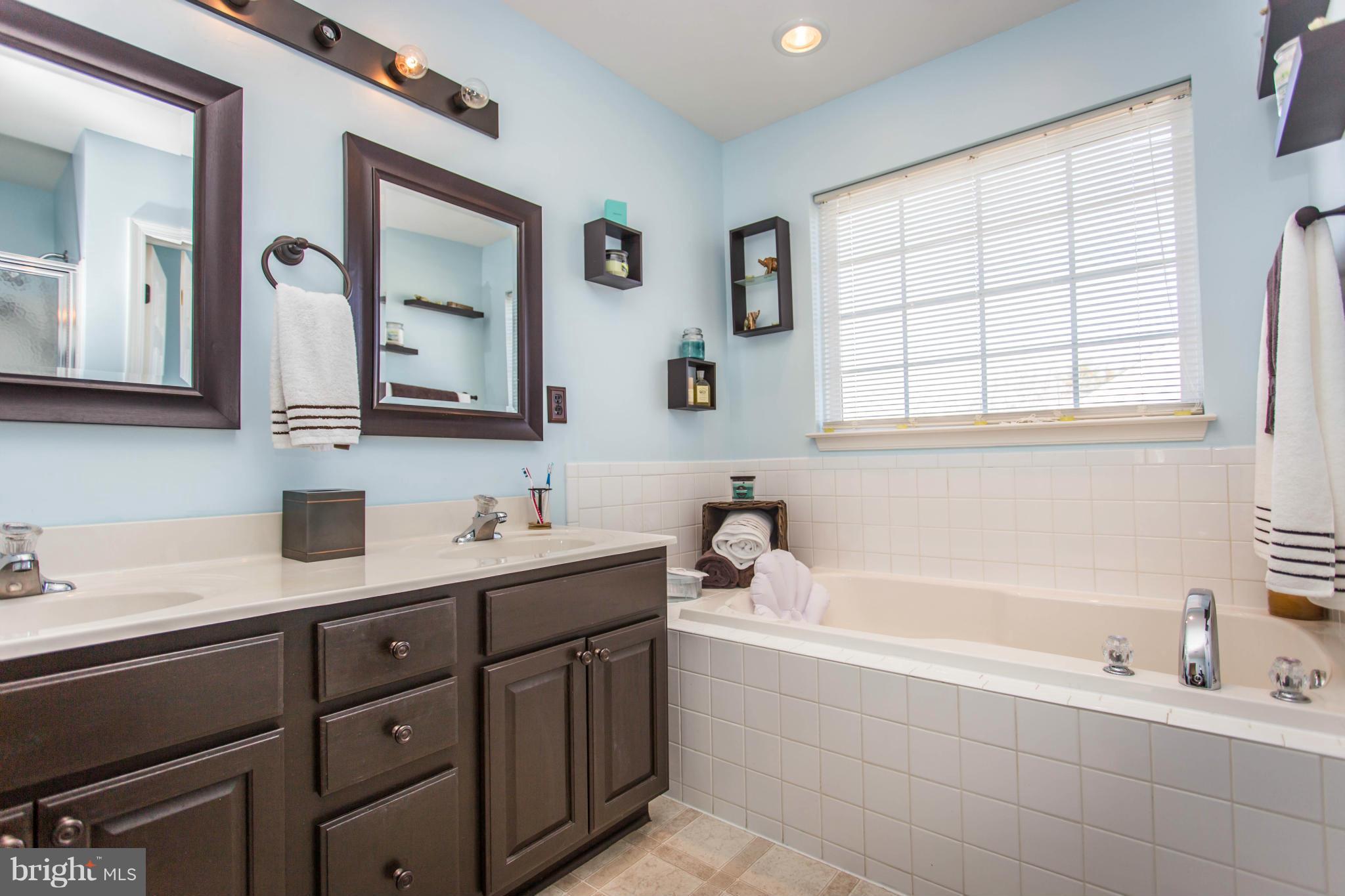 SALEM FIELDS - Residential