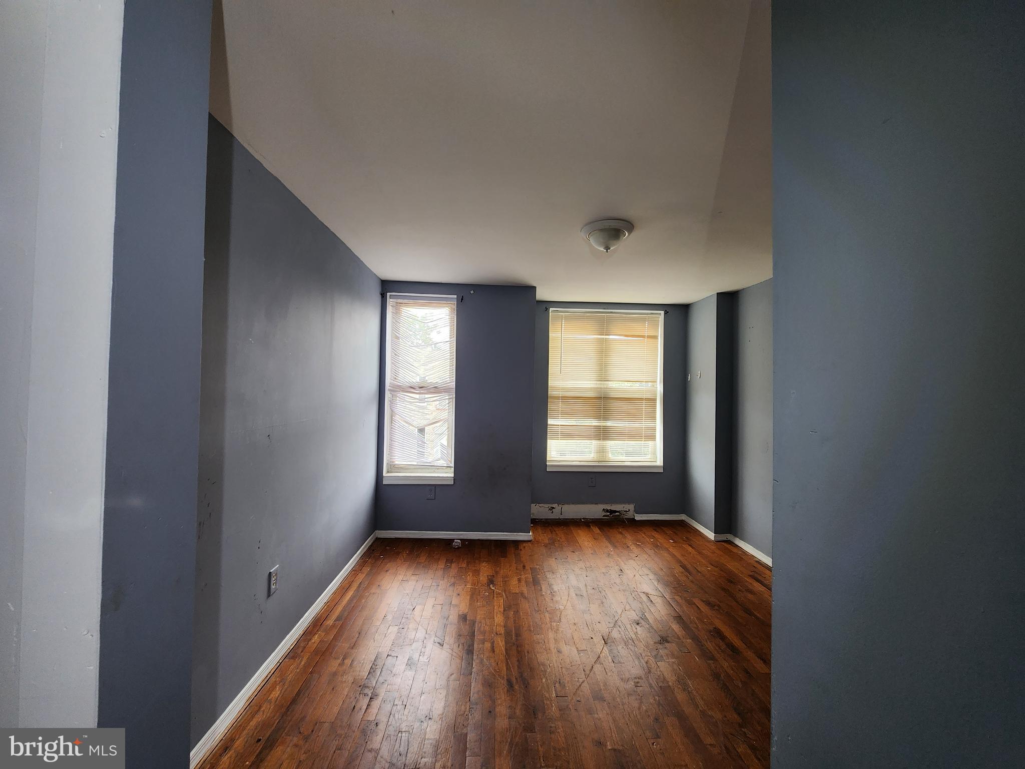 MOUNT CLARE - Residential