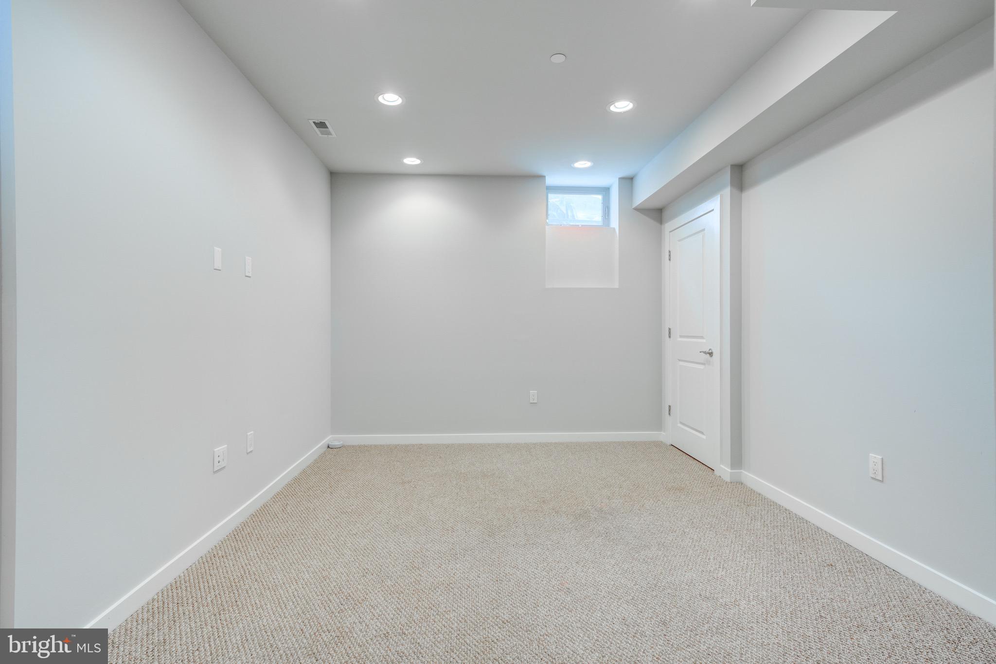 GRAYS FERRY - Residential